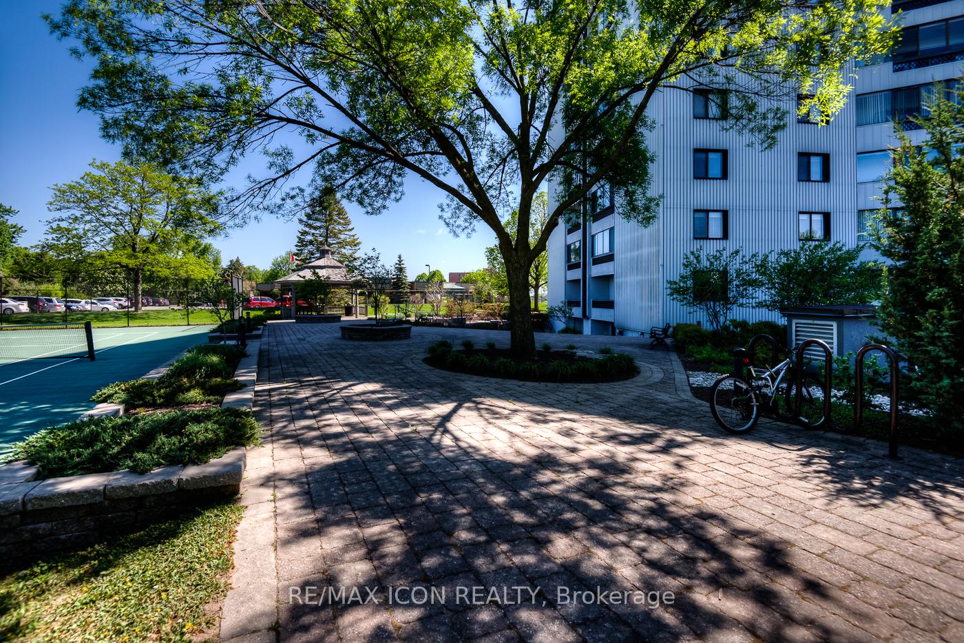 Photo 43 of Unit 405, 250 Glenridge Drive, Waterloo, Lincoln Village — HOMEH