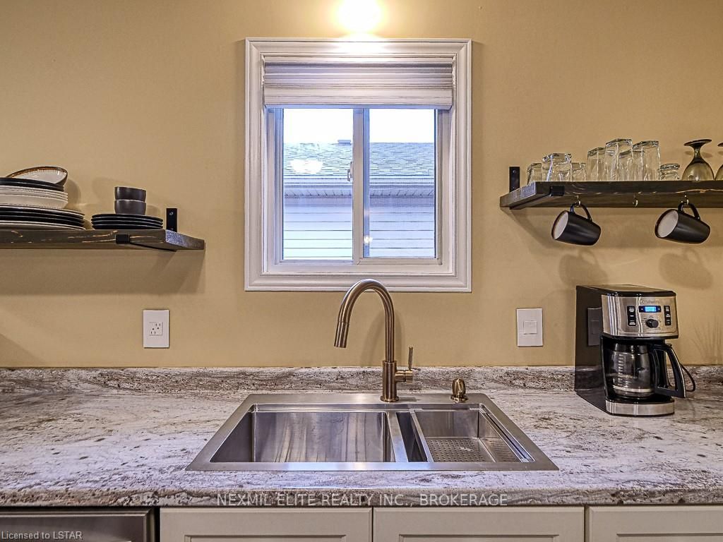 Photo 12 of 206 B Marsh Line, Dutton/Dunwich, Dutton — HOMEH