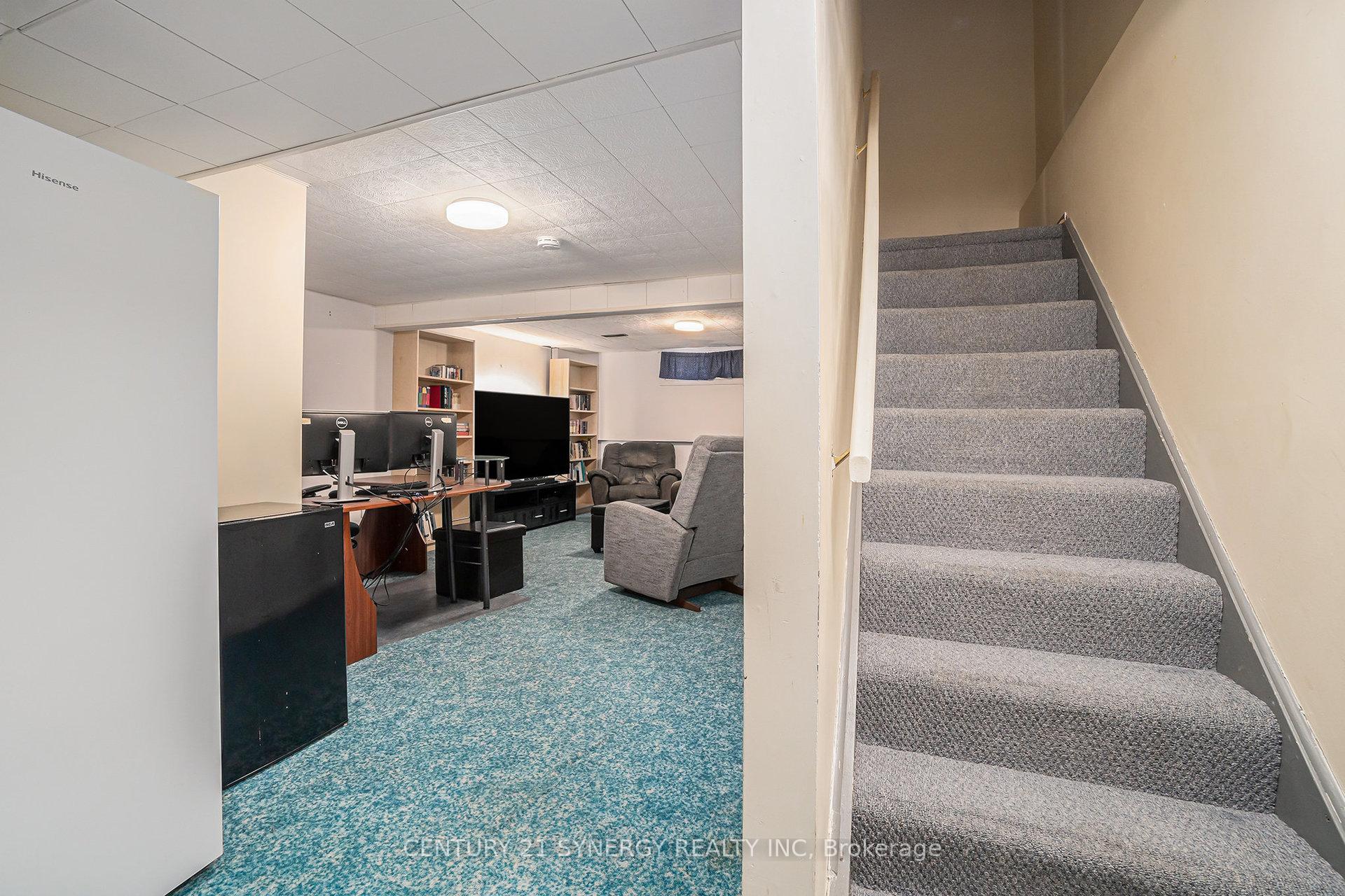 Photo 23 of 46 Paddington Private, Ottawa, Heron Gate/Industrial Park — HOMEH