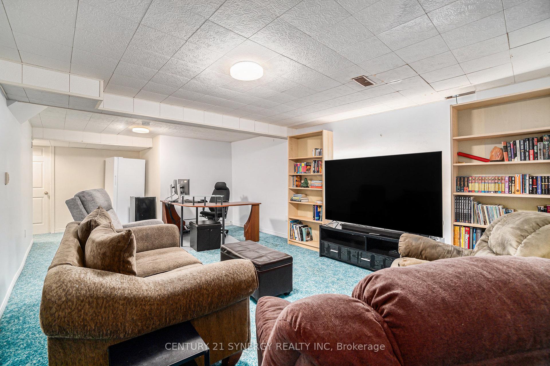 Photo 24 of 46 Paddington Private, Ottawa, Heron Gate/Industrial Park — HOMEH
