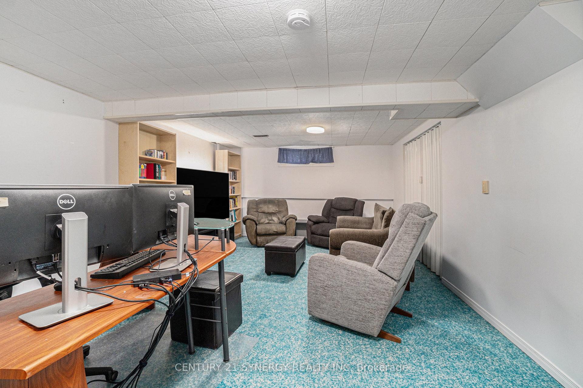 Photo 25 of 46 Paddington Private, Ottawa, Heron Gate/Industrial Park — HOMEH