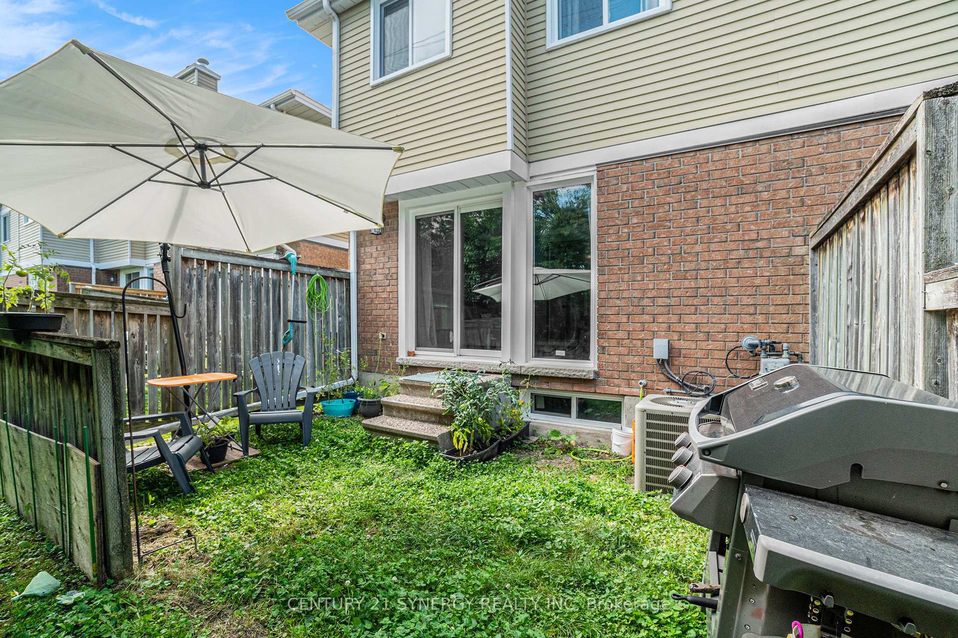 Photo 27 of 46 Paddington Private, Ottawa, Heron Gate/Industrial Park — HOMEH