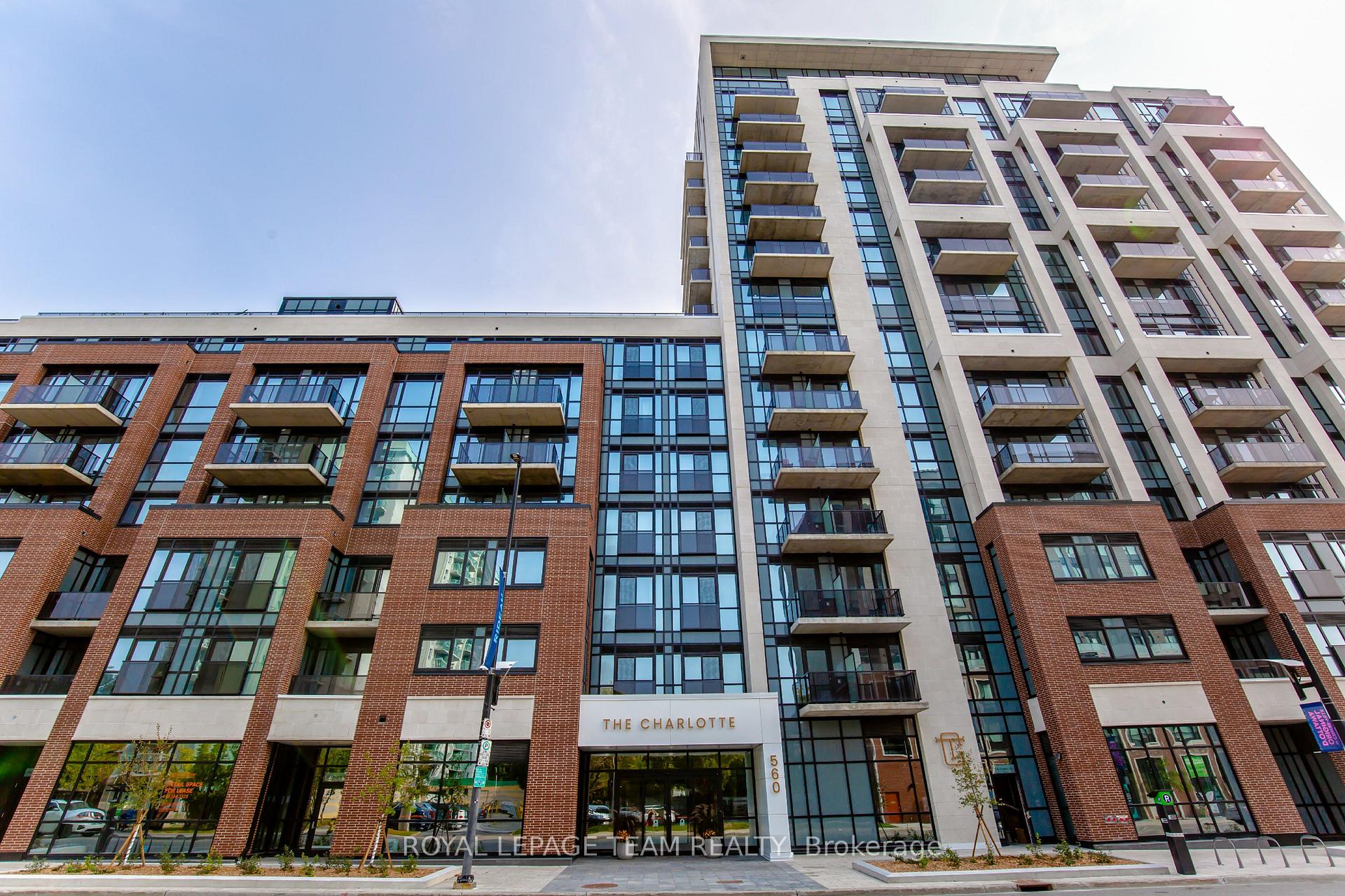 Front of Unit 501, 560 Rideau Street