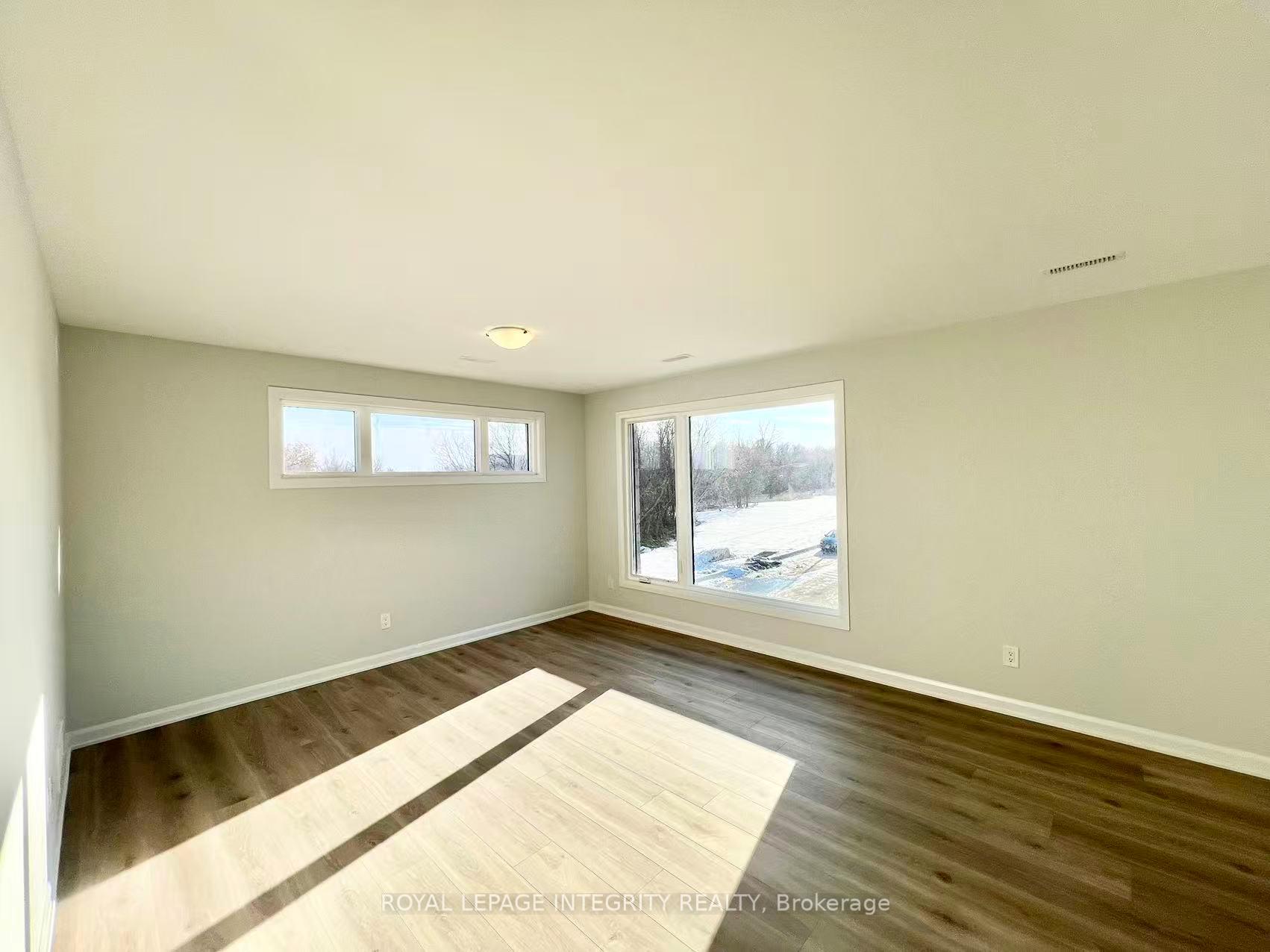 Photo 4 of 1118 Creekway Private, Ottawa, Kanata - Kanata Lakes/Heritage Hills — HOMEH