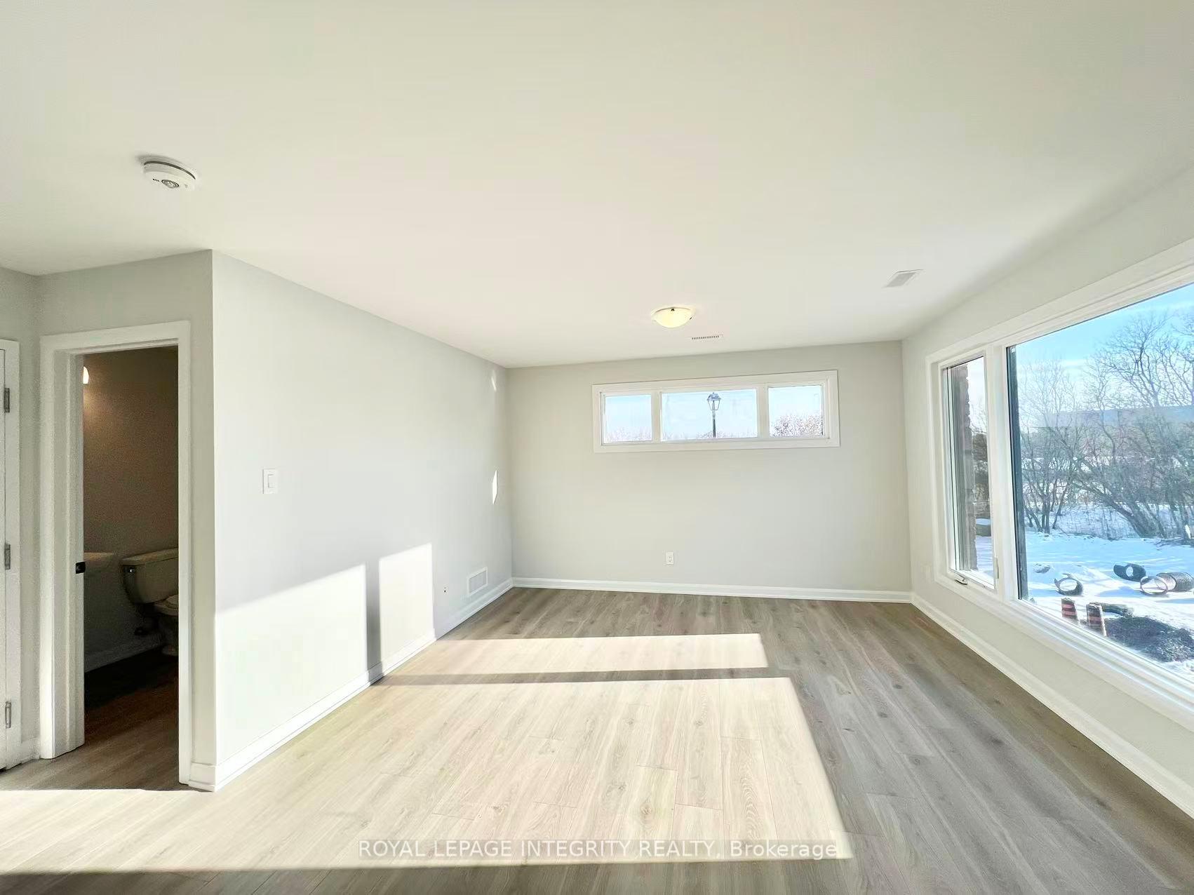 Photo 9 of 1118 Creekway Private, Ottawa, Kanata - Kanata Lakes/Heritage Hills — HOMEH