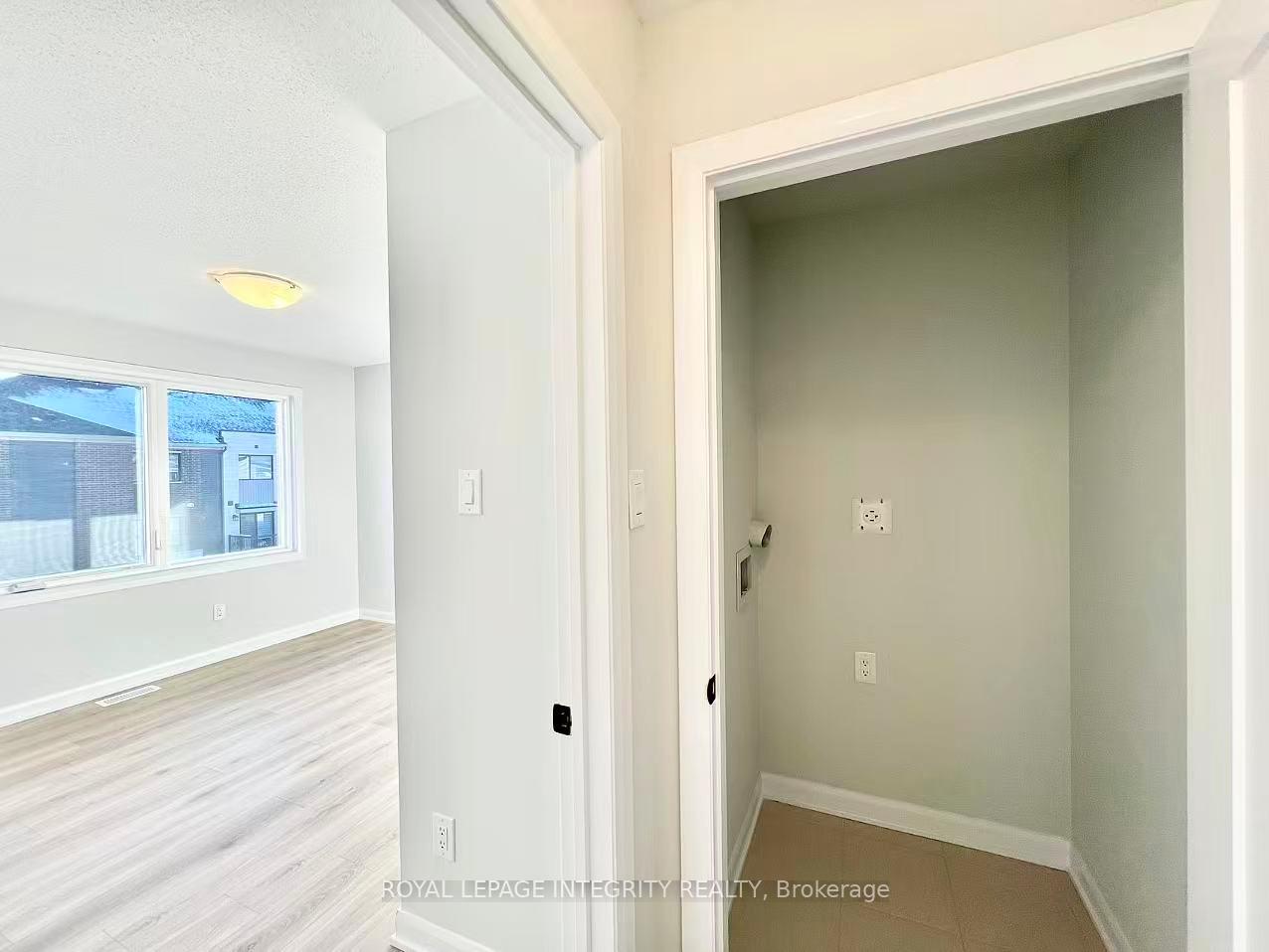 Photo 16 of 1118 Creekway Private, Ottawa, Kanata - Kanata Lakes/Heritage Hills — HOMEH