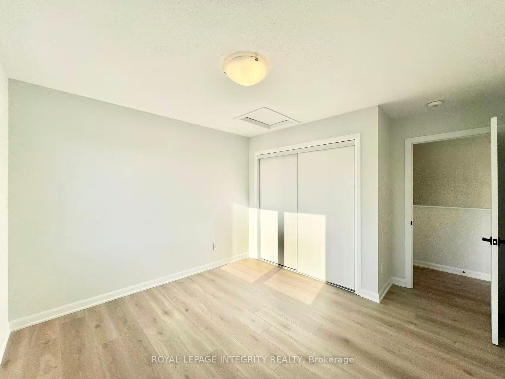 Photo 18 of 1118 Creekway Private, Ottawa, Kanata - Kanata Lakes/Heritage Hills — HOMEH