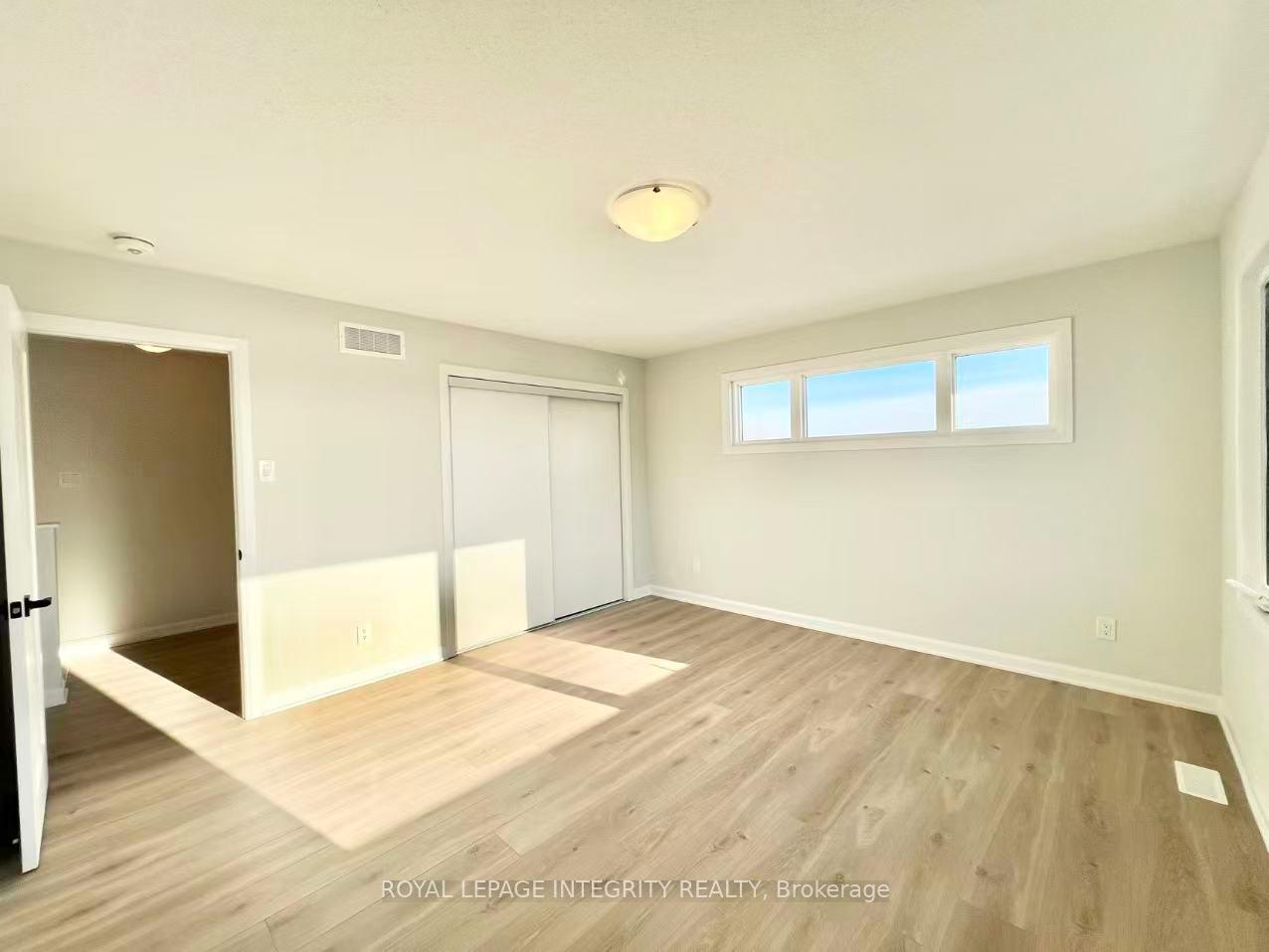 Photo 20 of 1118 Creekway Private, Ottawa, Kanata - Kanata Lakes/Heritage Hills — HOMEH