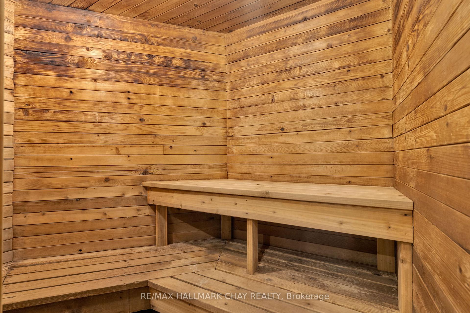 Photo 28 of Unit 1403, 181 Collier Street, Barrie, North Shore — HOMEH