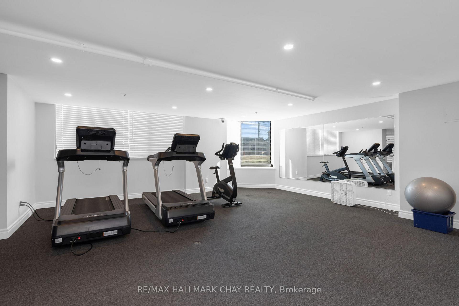 Photo 30 of Unit 1403, 181 Collier Street, Barrie, North Shore — HOMEH