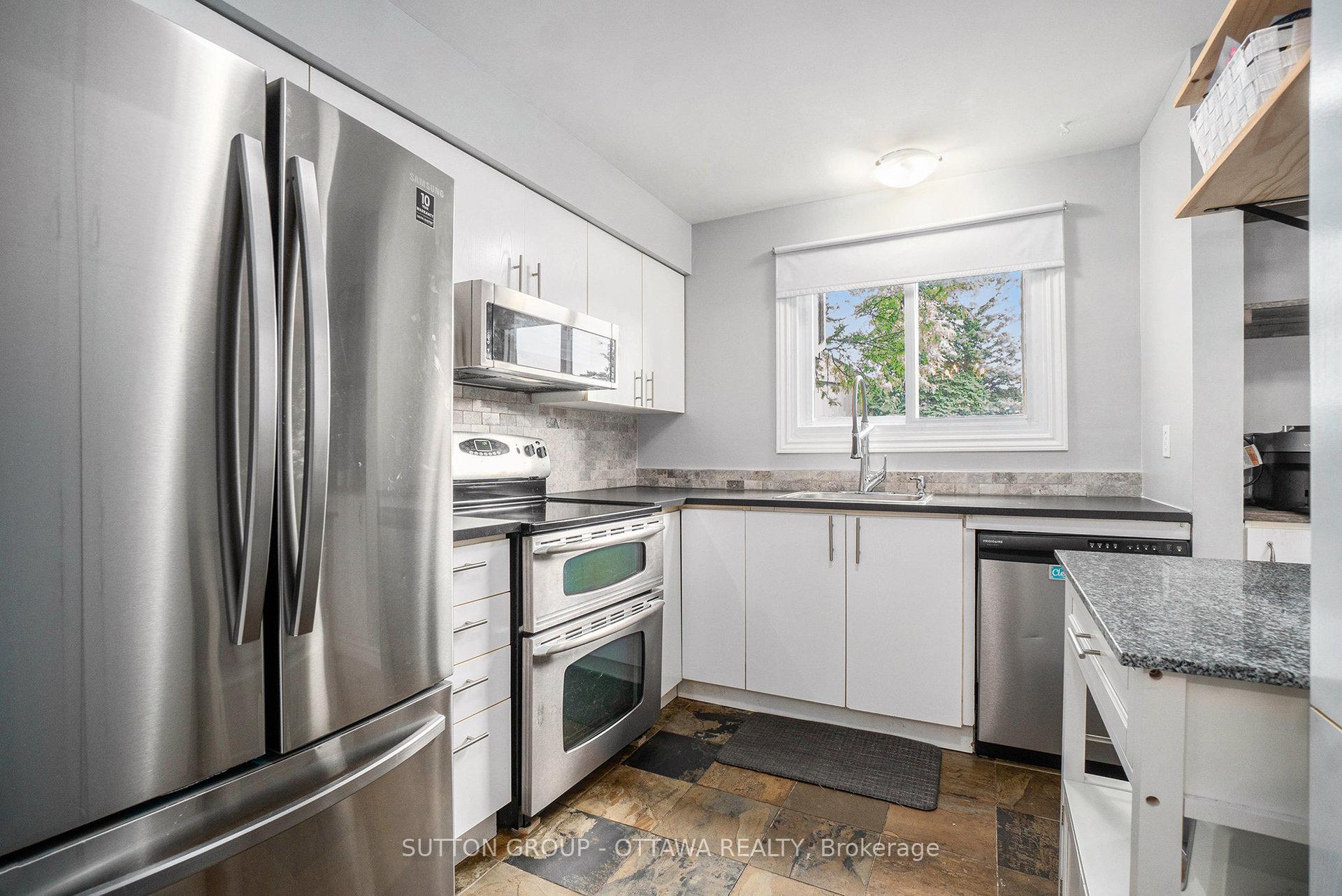 Photo 7 of 6164 Brookside Lane, Ottawa, Convent Glen South — HOMEH