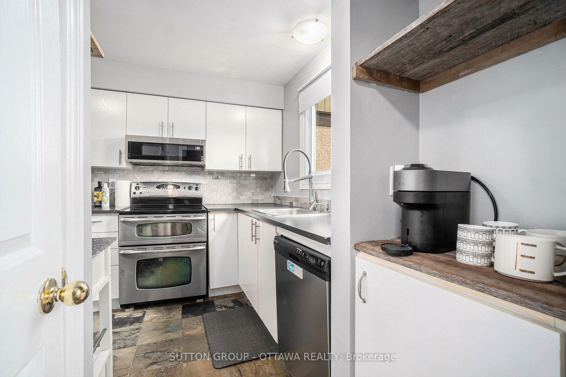 Photo 9 of 6164 Brookside Lane, Ottawa, Convent Glen South — HOMEH