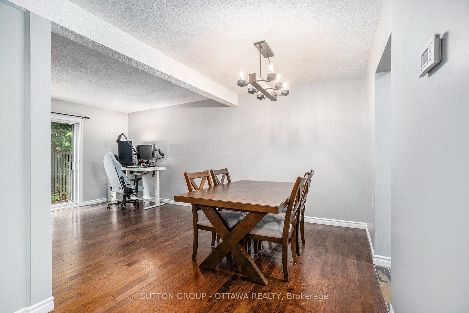 Photo 14 of 6164 Brookside Lane, Ottawa, Convent Glen South — HOMEH