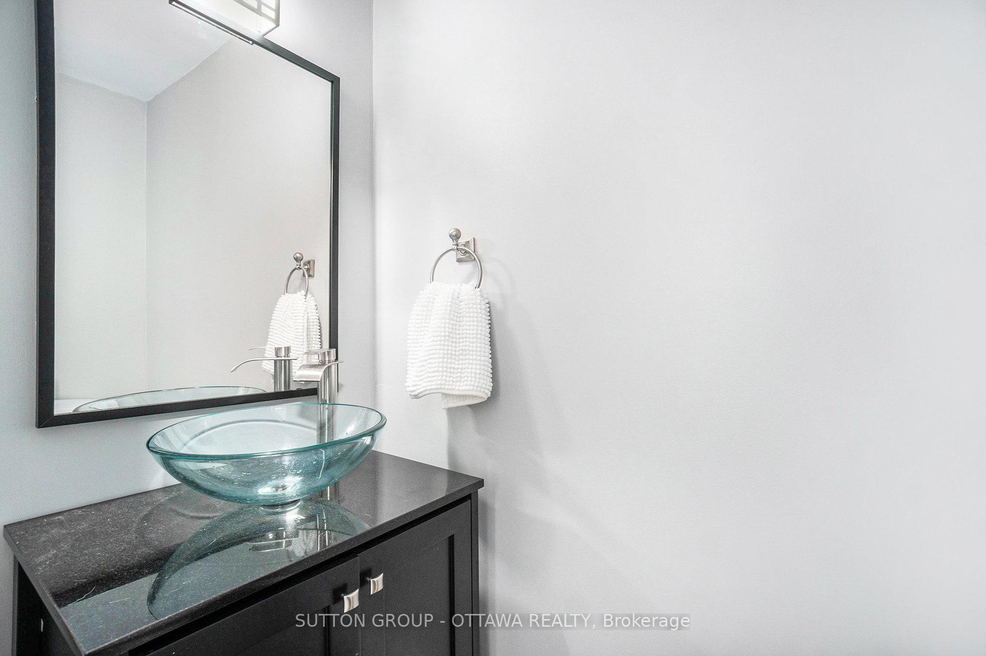 Photo 21 of 6164 Brookside Lane, Ottawa, Convent Glen South — HOMEH