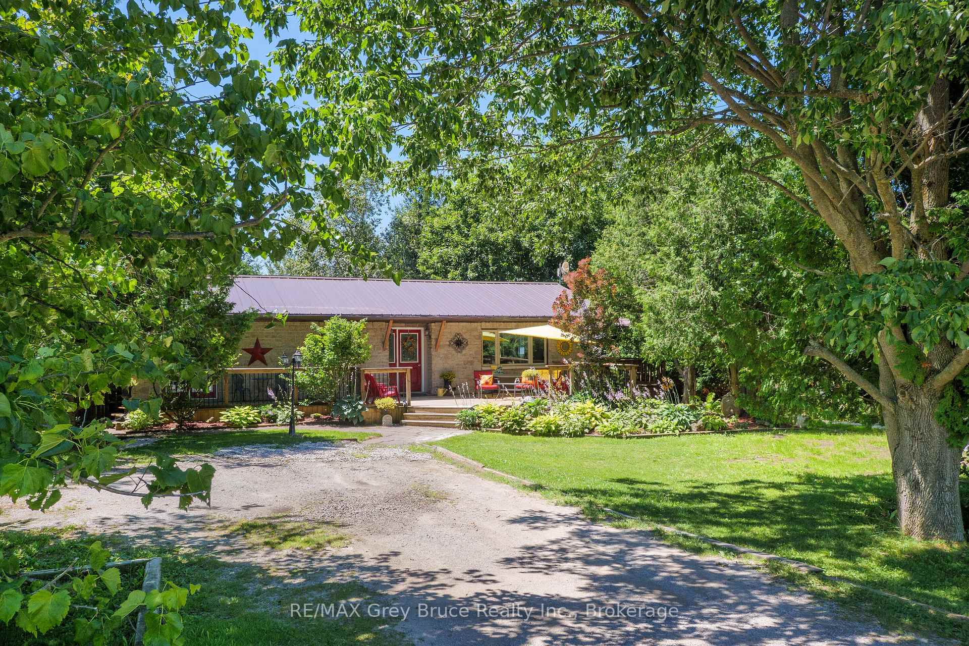 Photo 1 of 106 Elder Lane, Chatsworth — HOMEH