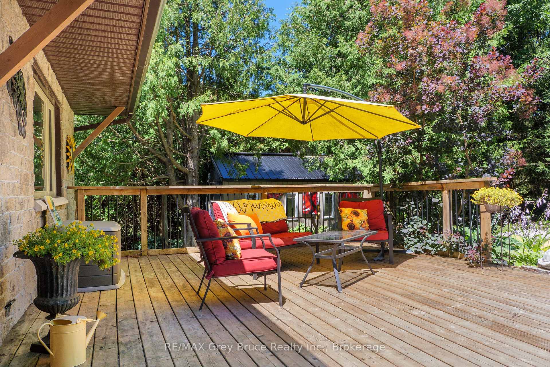 Photo 5 of 106 Elder Lane, Chatsworth — HOMEH