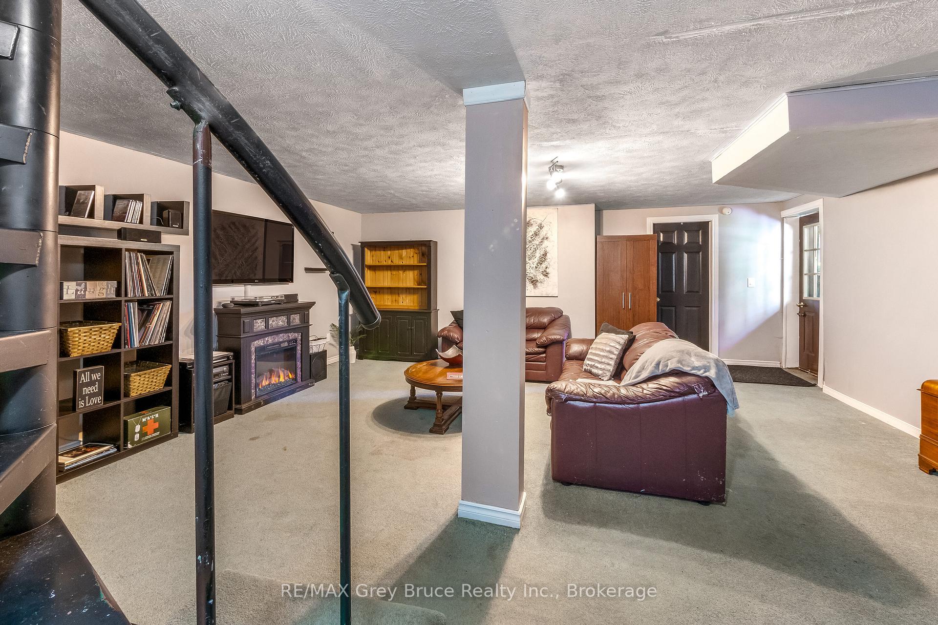 Photo 21 of 106 Elder Lane, Chatsworth — HOMEH
