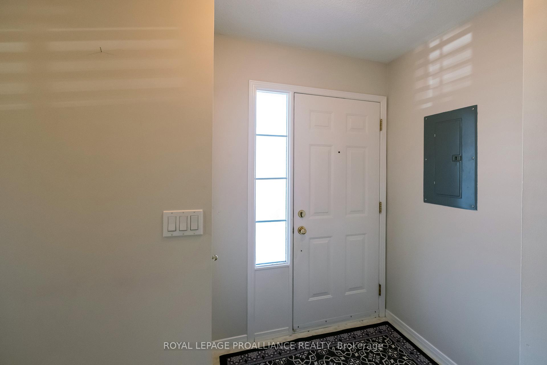 Photo 2 of Unit 8, 351 Cannifton Road N, Belleville, Thurlow Ward — HOMEH