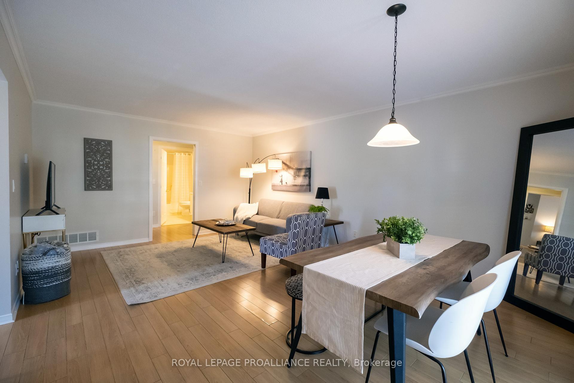 Photo 5 of Unit 8, 351 Cannifton Road N, Belleville, Thurlow Ward — HOMEH