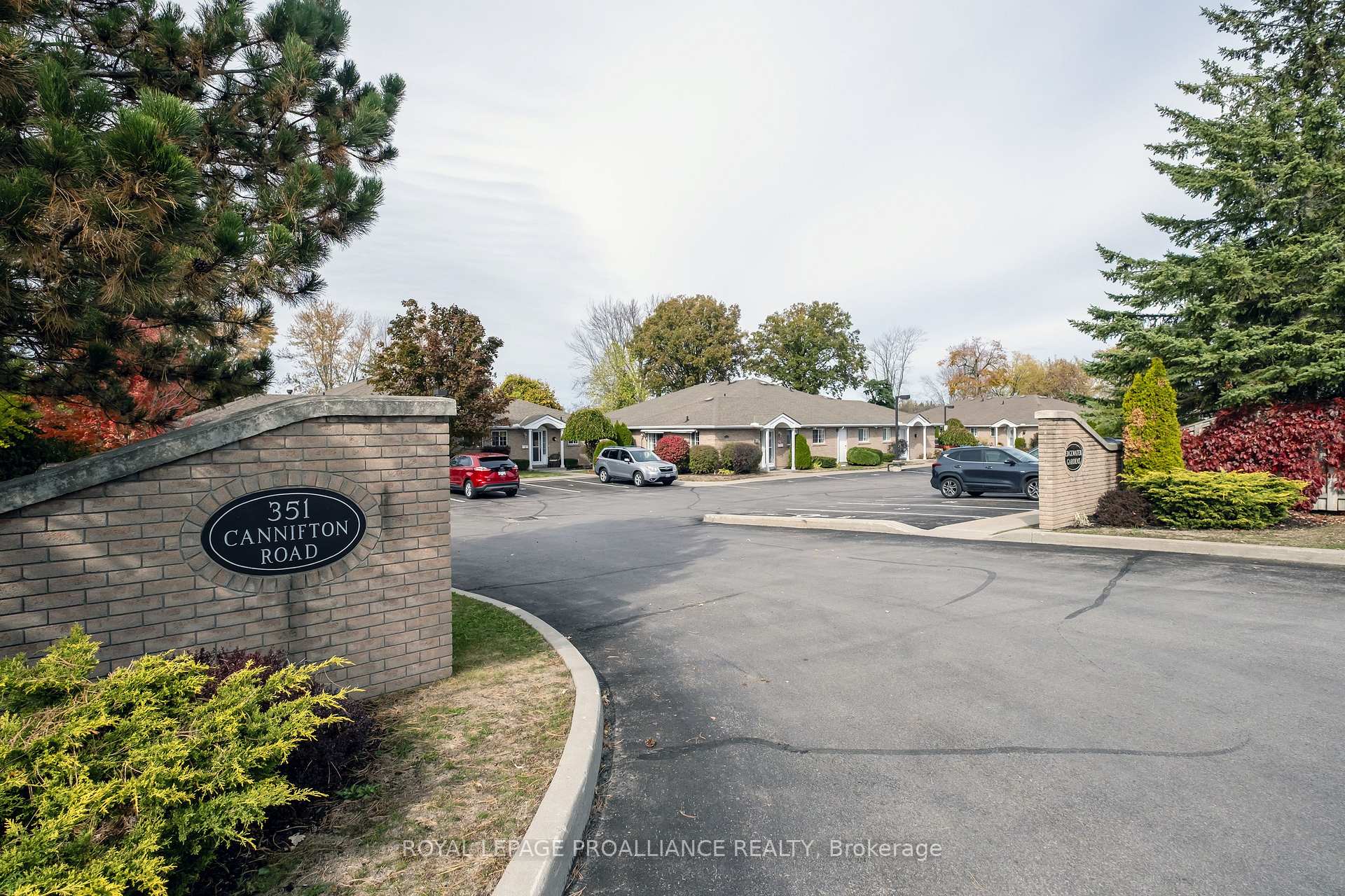 Photo 16 of Unit 8, 351 Cannifton Road N, Belleville, Thurlow Ward — HOMEH