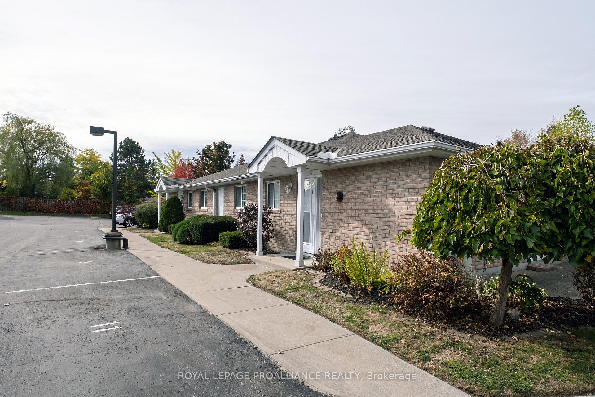 Photo 18 of Unit 8, 351 Cannifton Road N, Belleville, Thurlow Ward — HOMEH