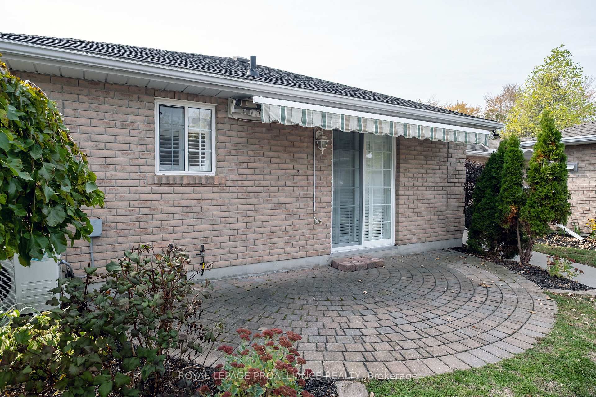 Photo 19 of Unit 8, 351 Cannifton Road N, Belleville, Thurlow Ward — HOMEH