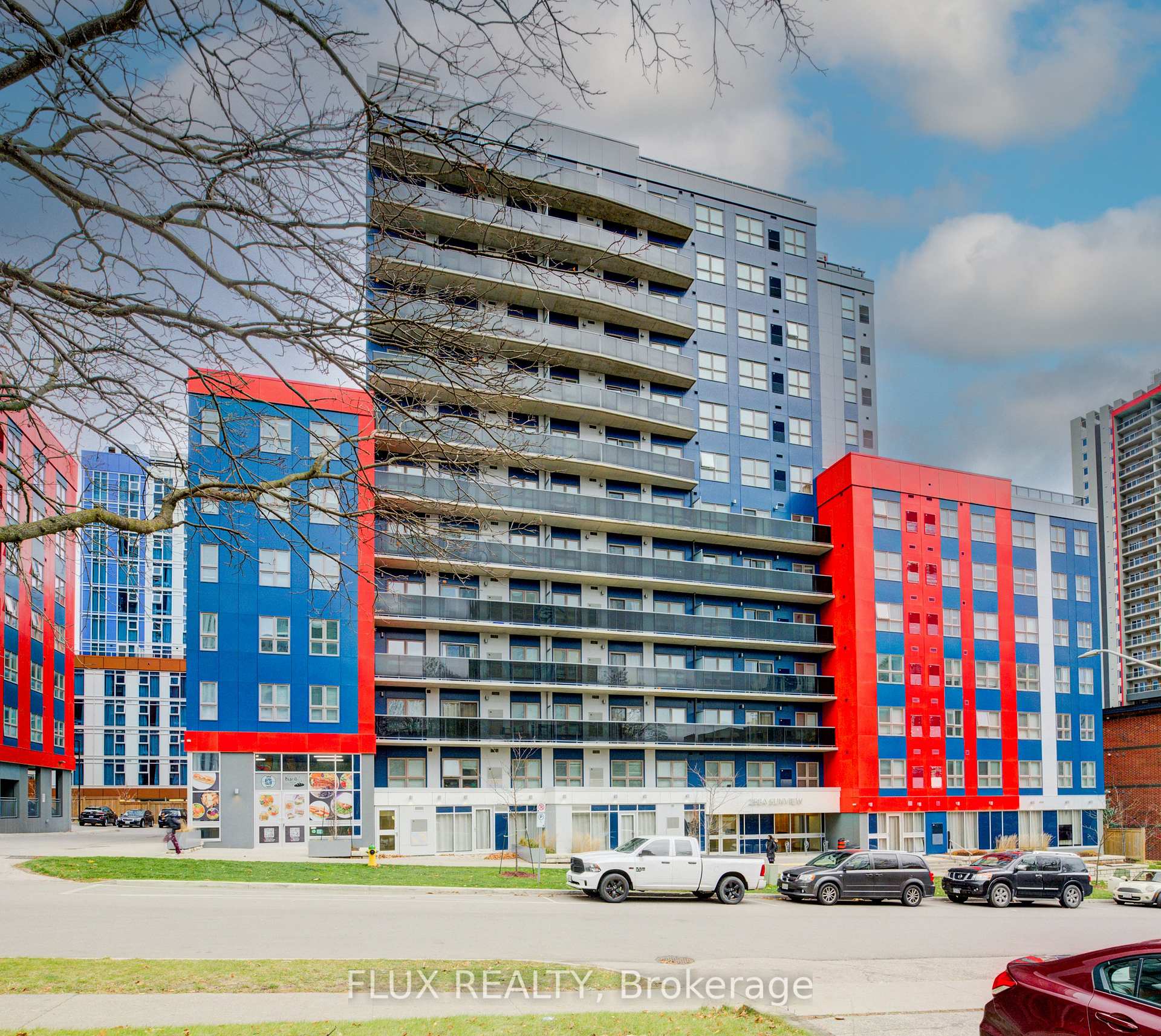 Photo 2 of Unit 1518, 258 Sunview Street, Waterloo — HOMEH