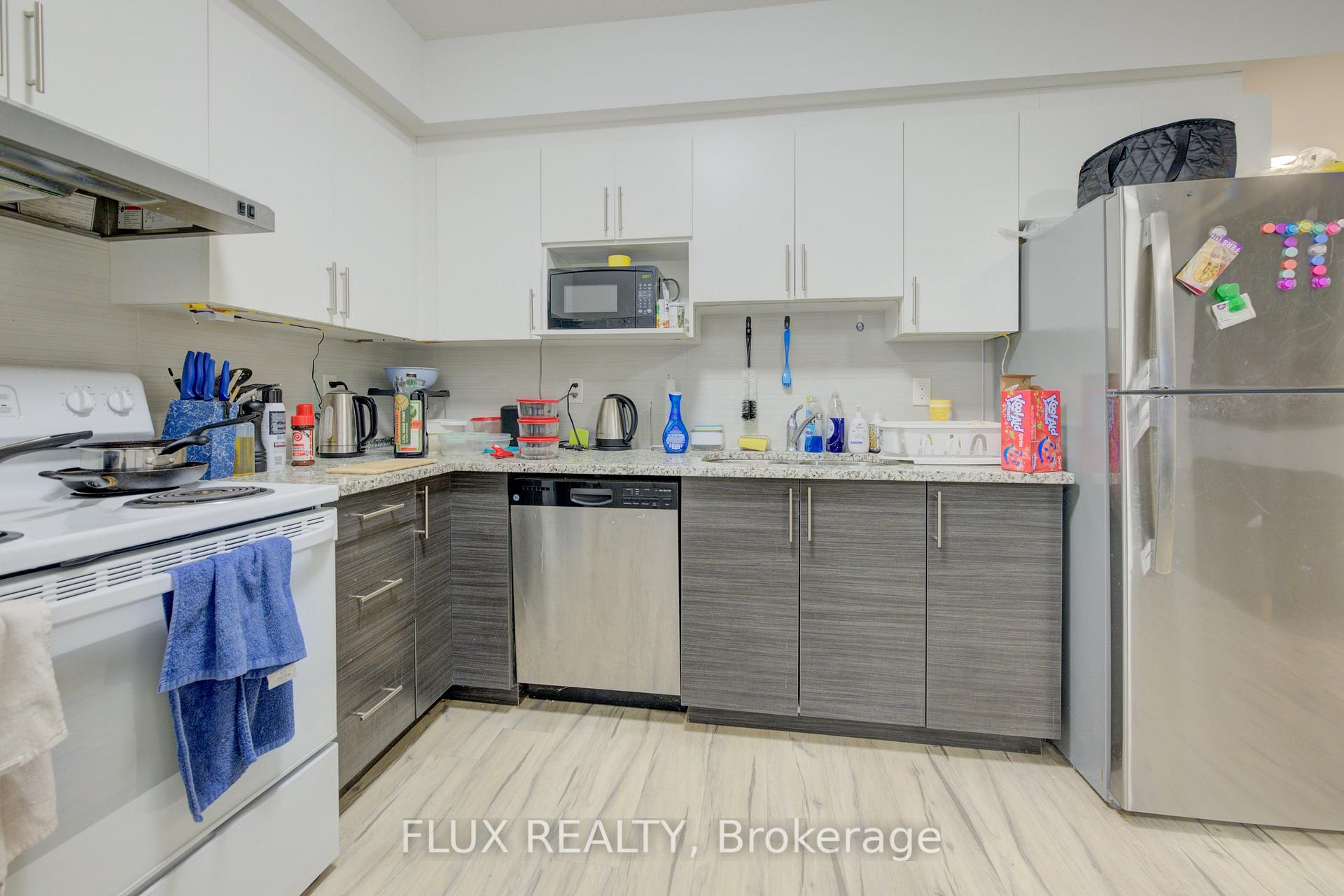 Photo 16 of Unit 1518, 258 Sunview Street, Waterloo — HOMEH