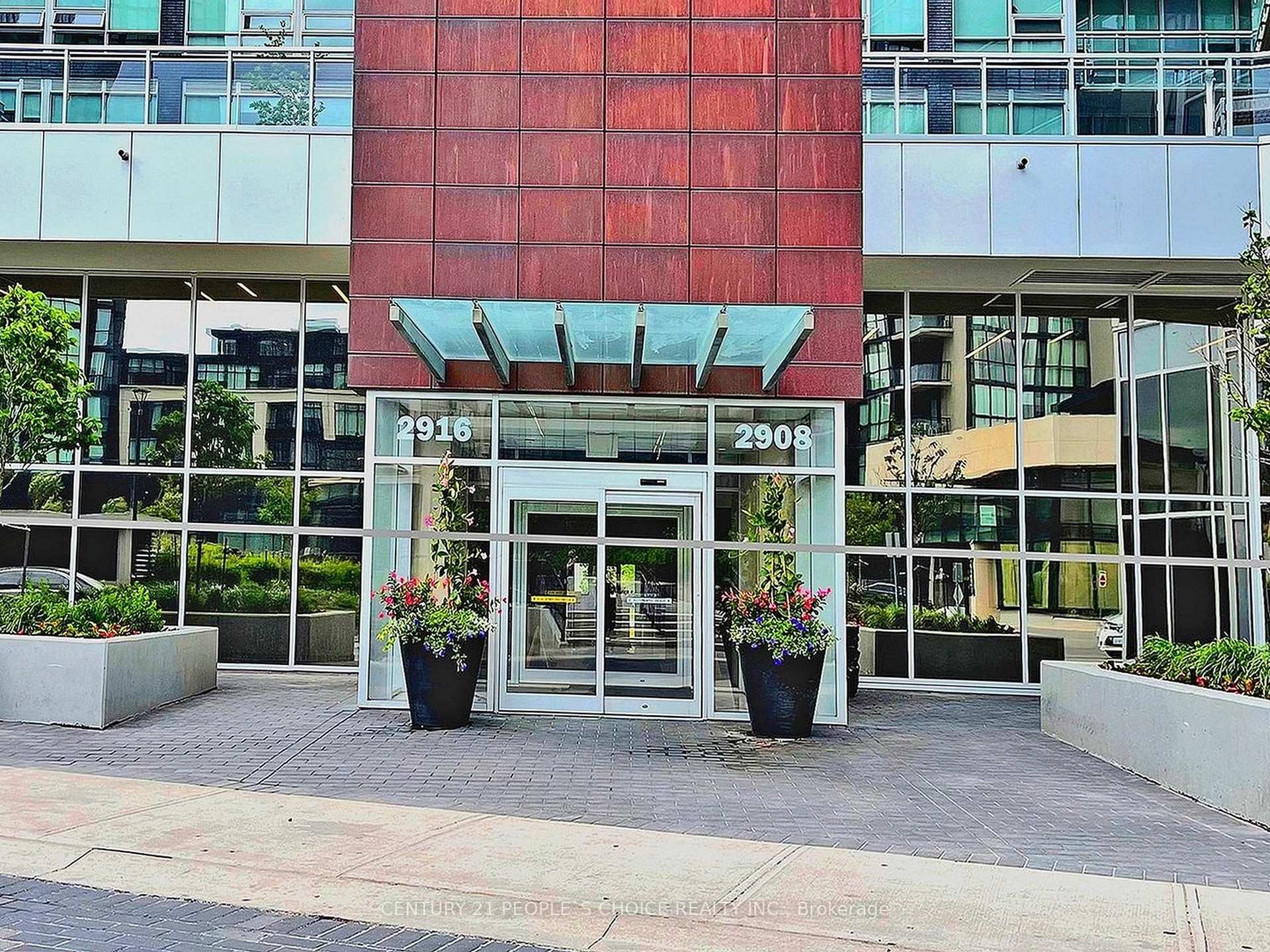 Photo 2 of Unit 415, 2908 Highway 7, Vaughan, Concord — HOMEH
