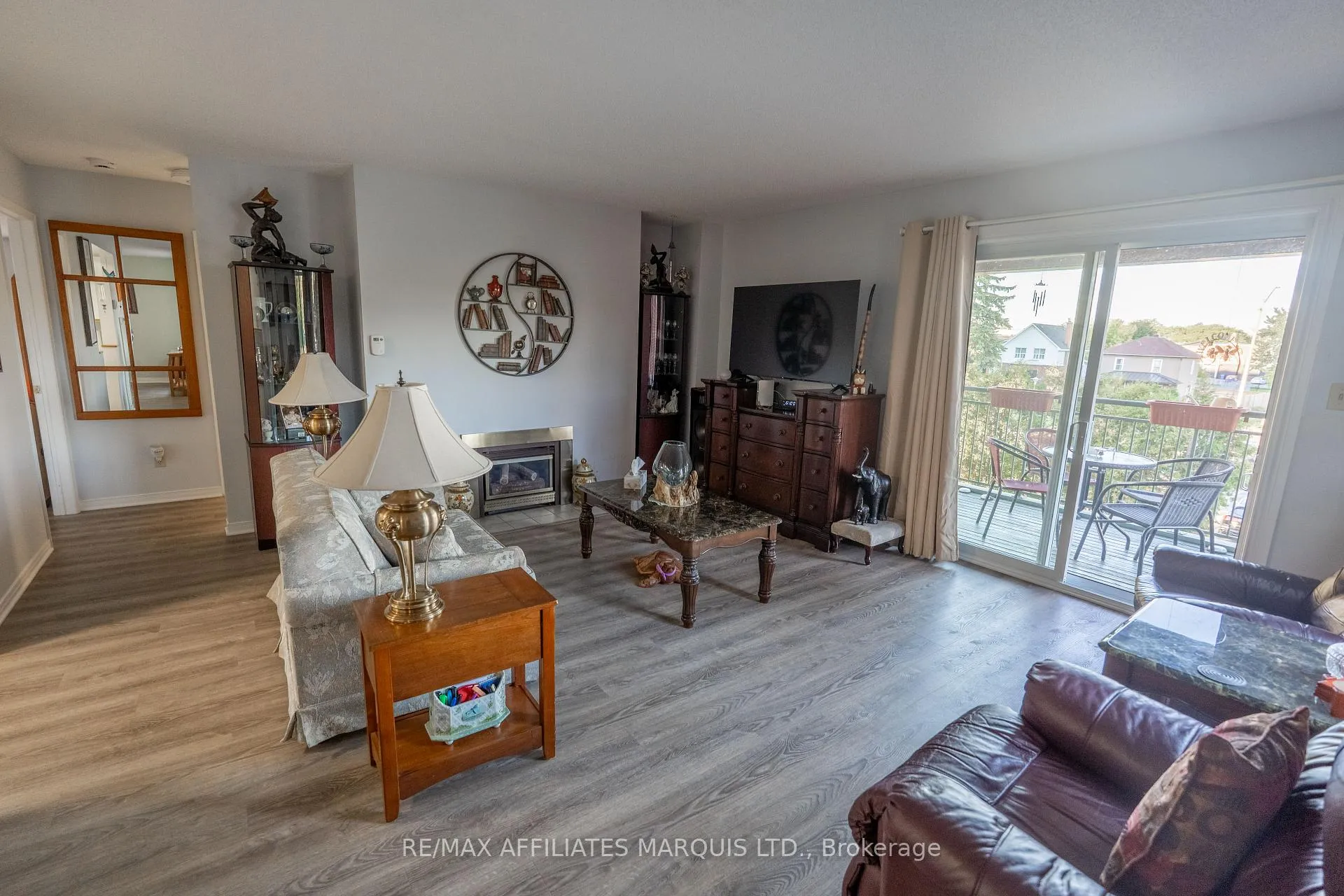 Photo 10 of Unit 304, 121 Water Street W, Cornwall — HOMEH