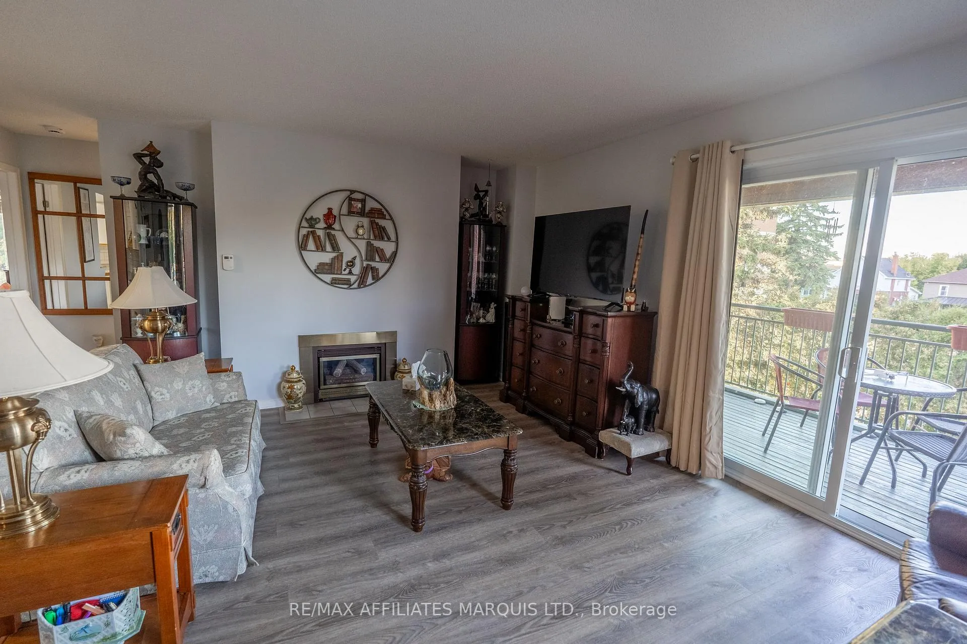 Photo 11 of Unit 304, 121 Water Street W, Cornwall — HOMEH