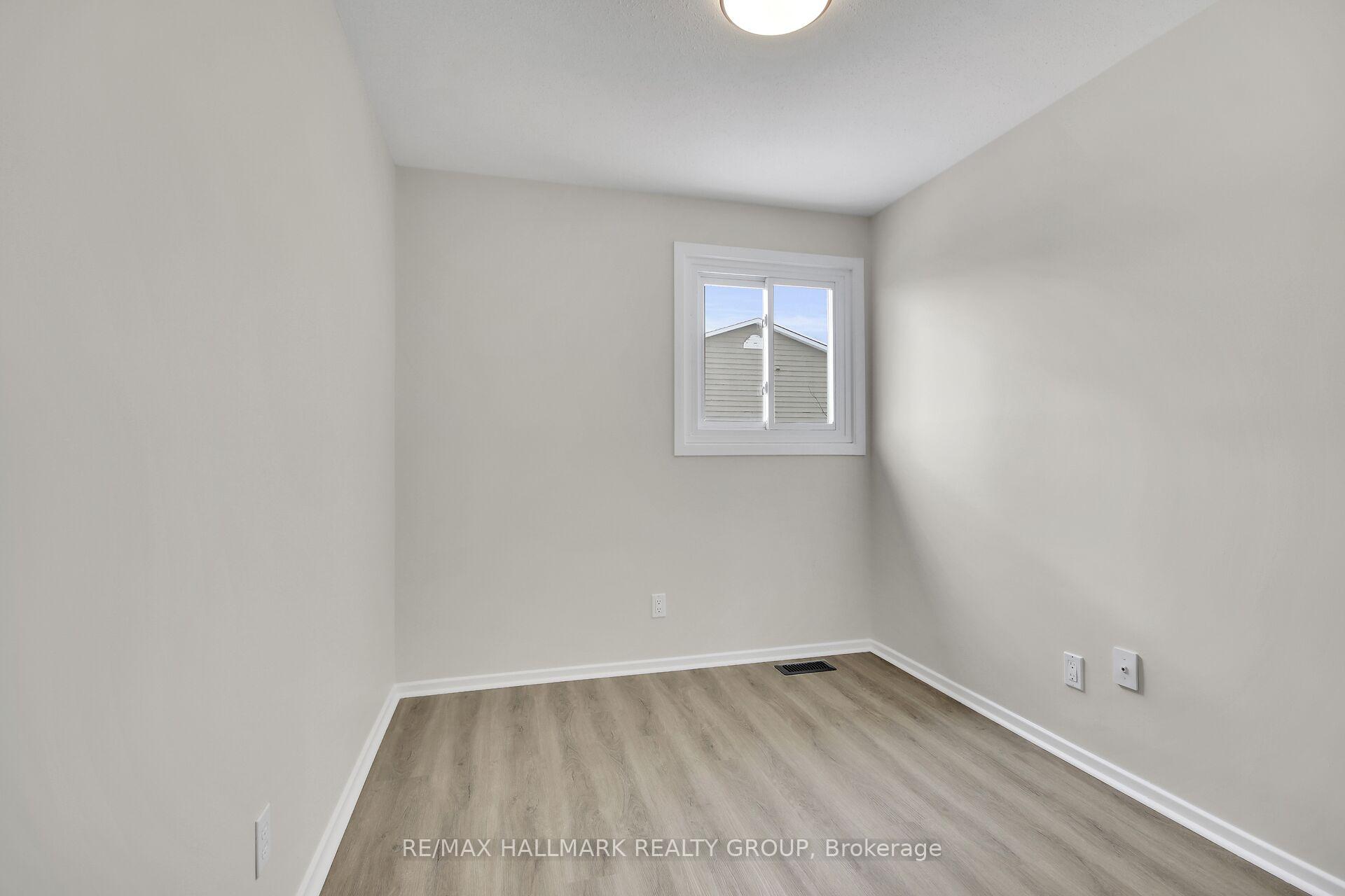 Photo 1 of 45C Sumac Street, Ottawa, Beacon Hill South — HOMEH