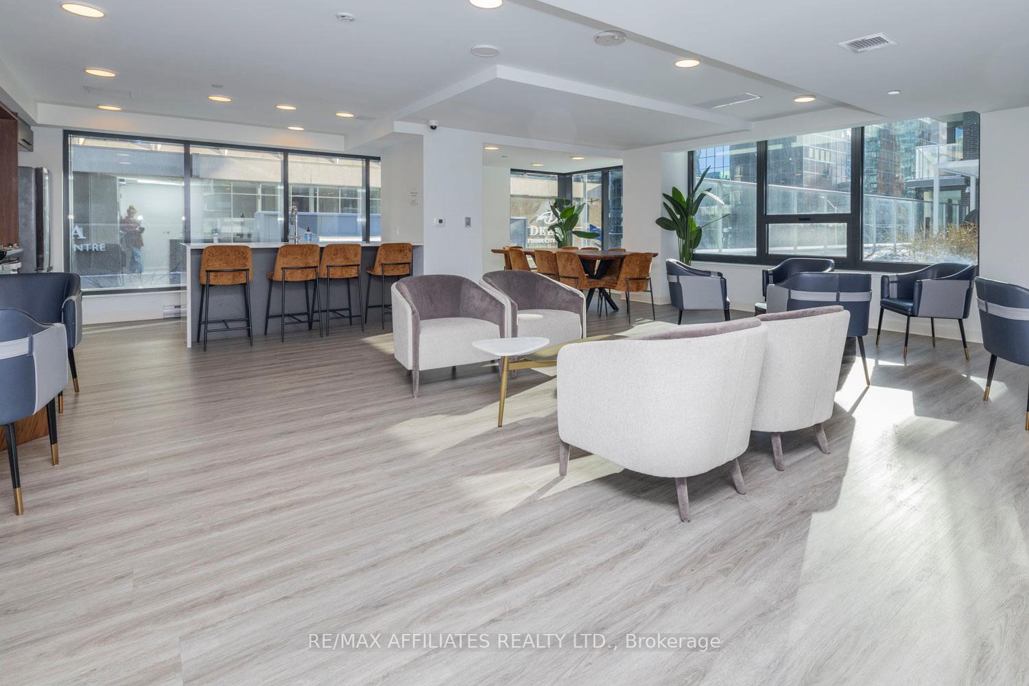 Photo 23 of Unit 303, 340 Queen Street, Ottawa, Ottawa Centre — HOMEH
