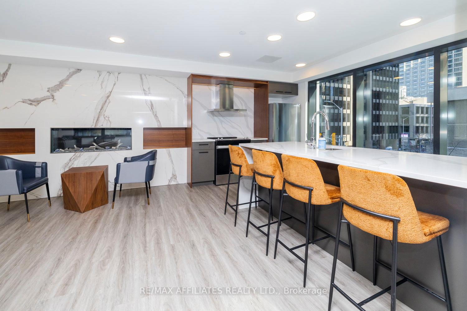 Photo 24 of Unit 303, 340 Queen Street, Ottawa, Ottawa Centre — HOMEH
