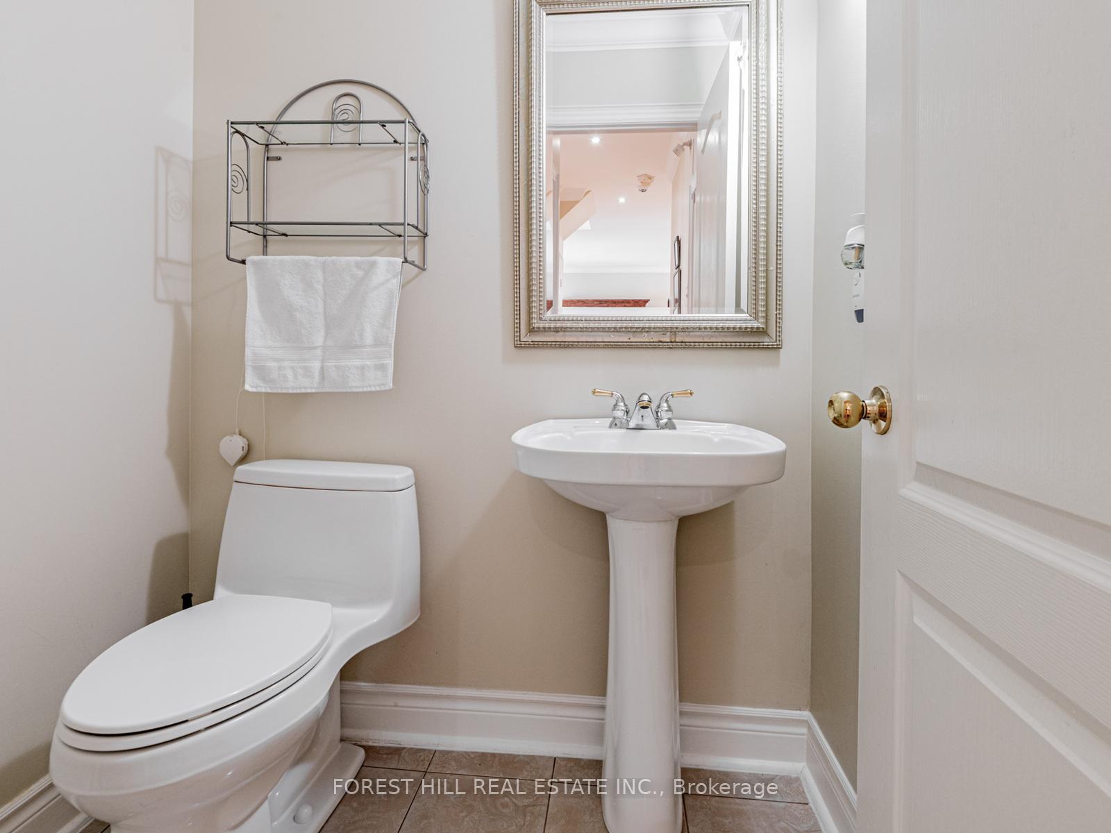 Photo 31 of Unit 36, 603 Clark Avenue, Vaughan, Crestwood-Springfarm-Yorkhill — HOMEH