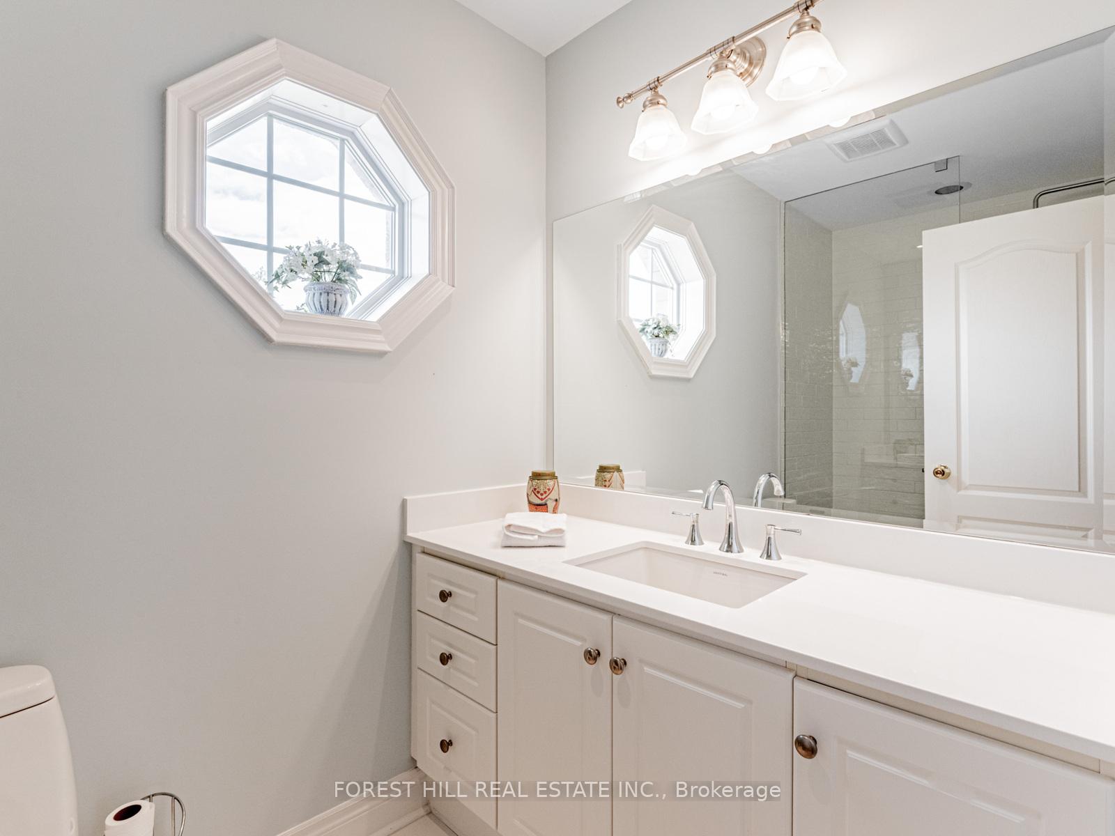 Photo 57 of Unit 36, 603 Clark Avenue, Vaughan, Crestwood-Springfarm-Yorkhill — HOMEH