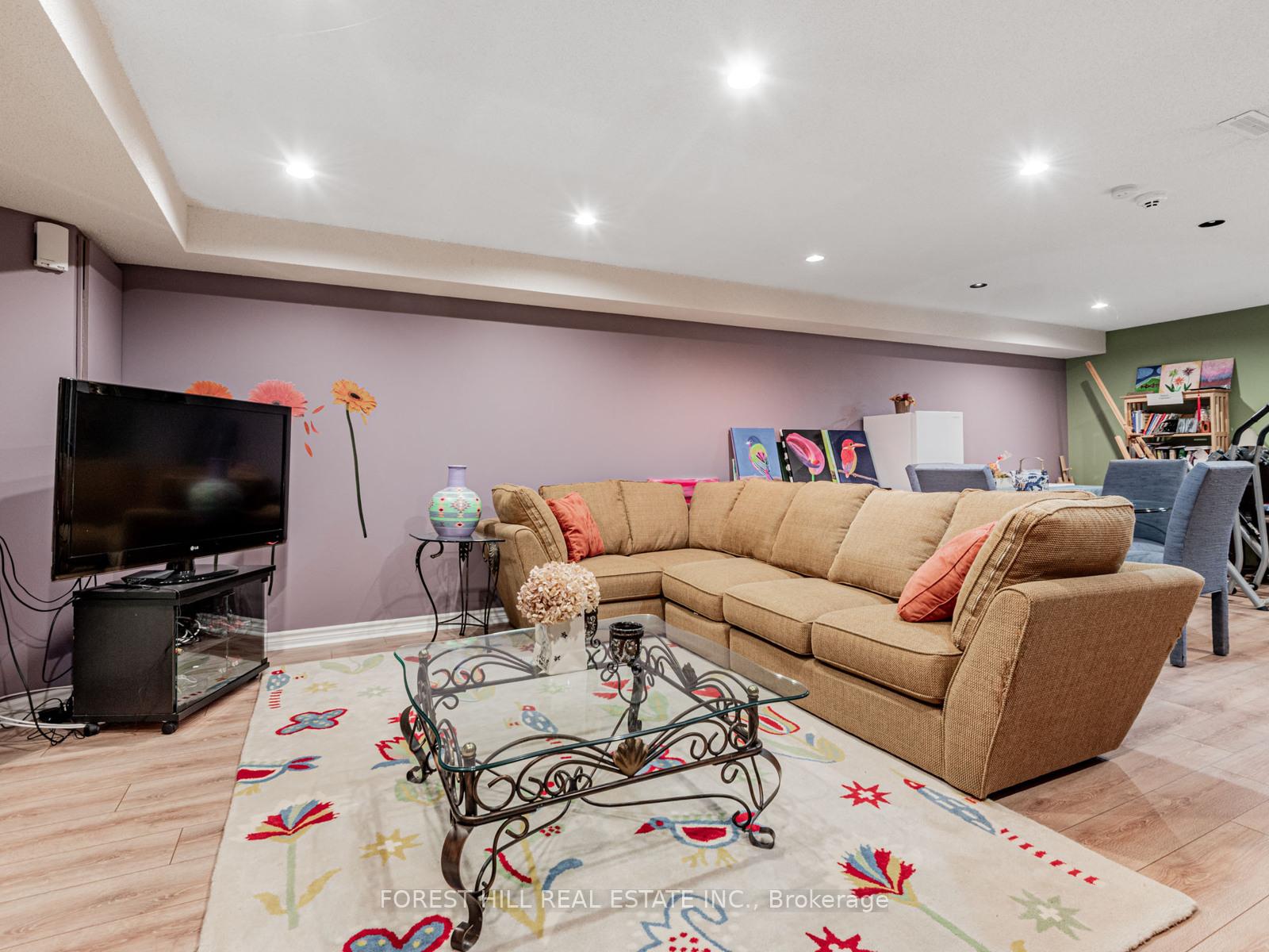 Photo 67 of Unit 36, 603 Clark Avenue, Vaughan, Crestwood-Springfarm-Yorkhill — HOMEH