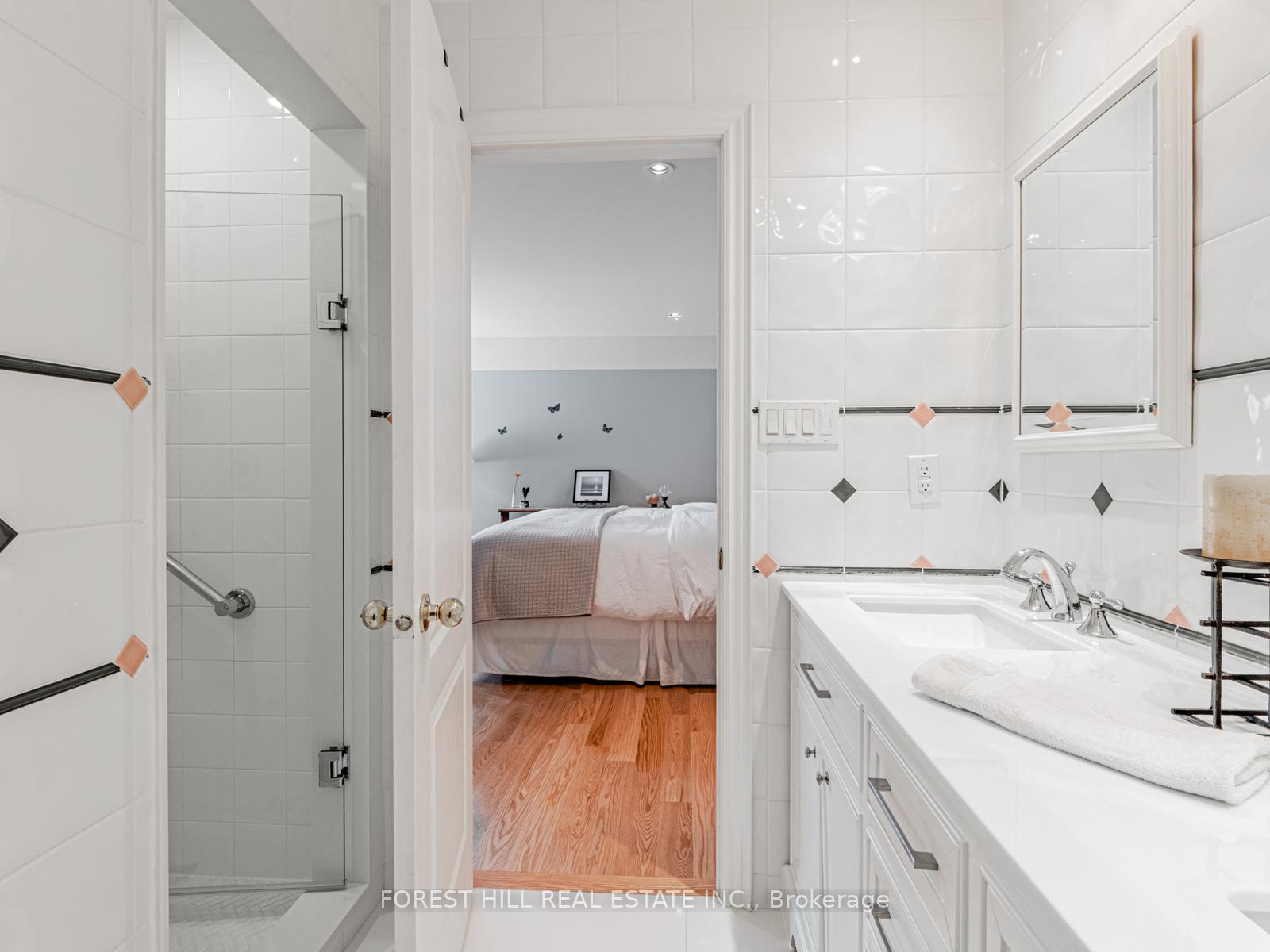 Photo 18 of Unit 36, 603 Clark Avenue, Vaughan, Crestwood-Springfarm-Yorkhill — HOMEH