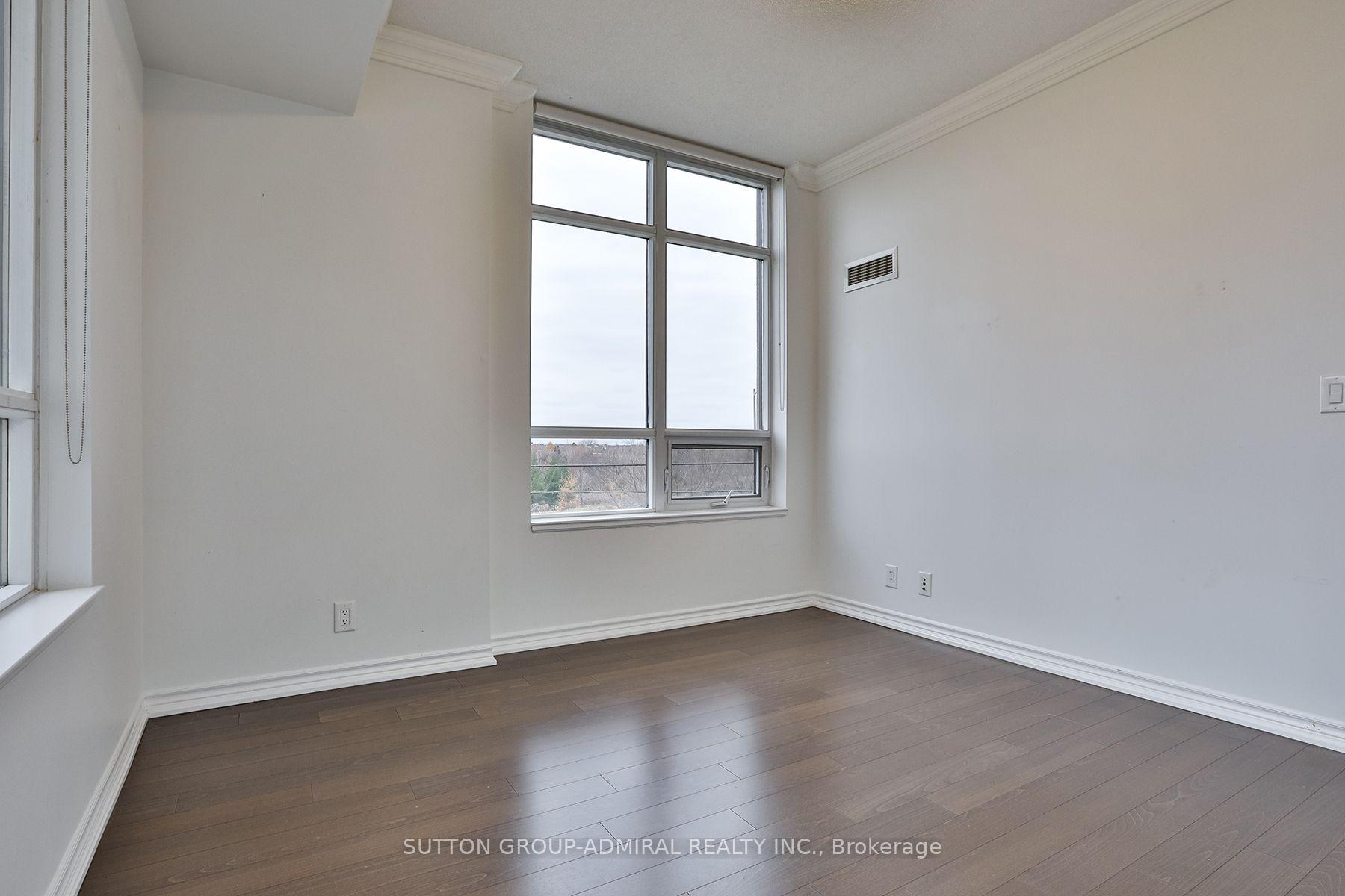 Photo 17 of Unit 212, 9235 Jane Street, Vaughan, Maple — HOMEH
