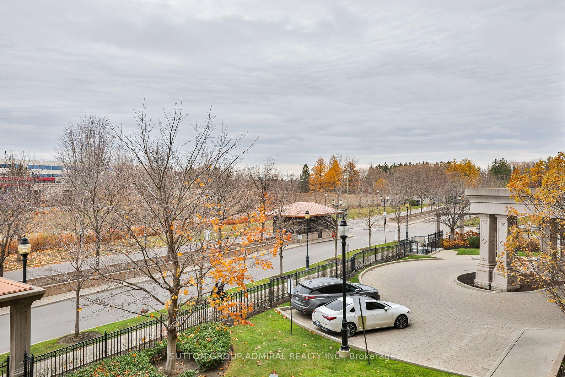 Photo 27 of Unit 212, 9235 Jane Street, Vaughan, Maple — HOMEH