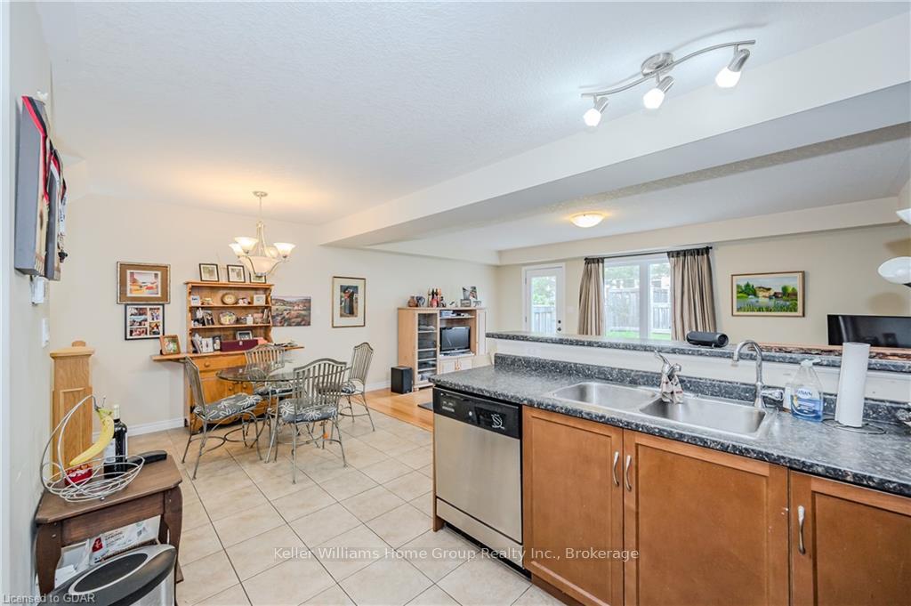 Photo 15 of Unit 51, 167 Arkell Road, Guelph, Pineridge/Westminster Woods — HOMEH