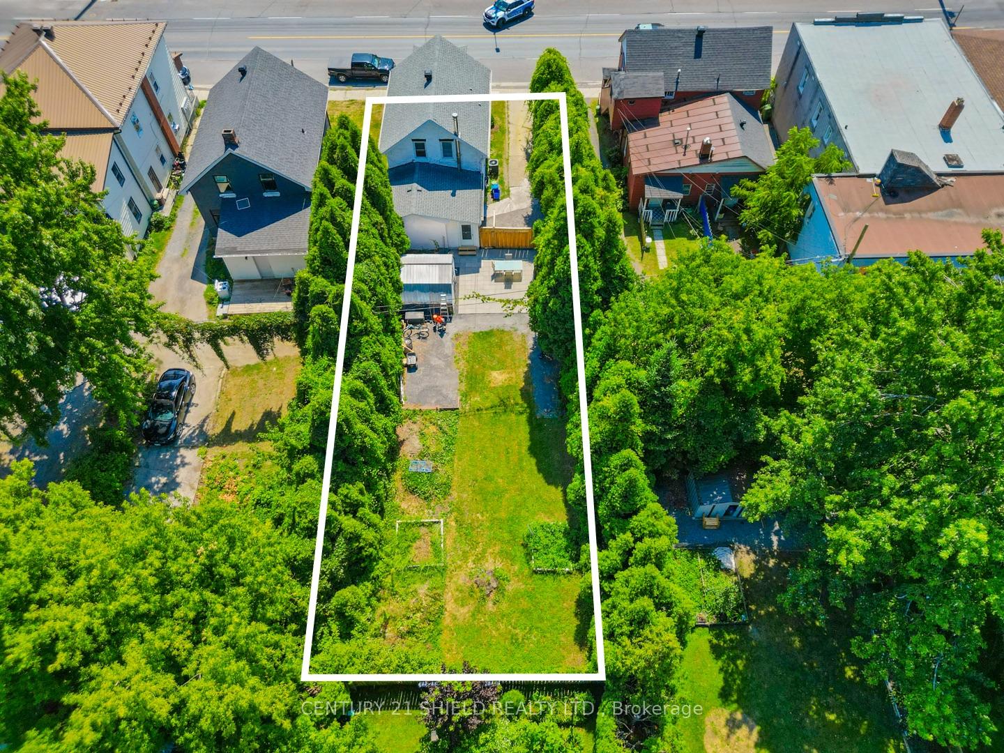 Photo 8 of 415 Water Street E, Cornwall — HOMEH