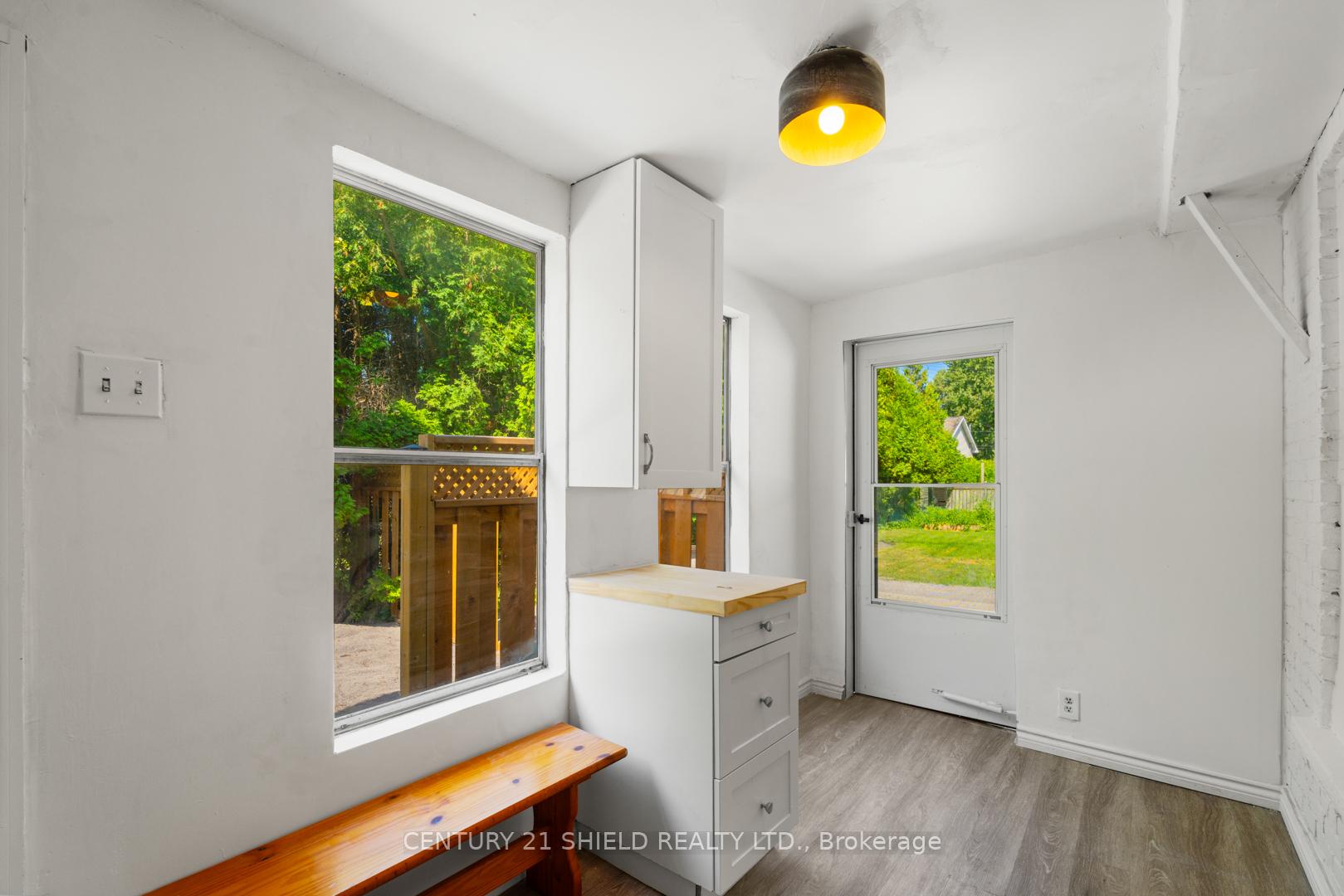 Photo 13 of 415 Water Street E, Cornwall — HOMEH