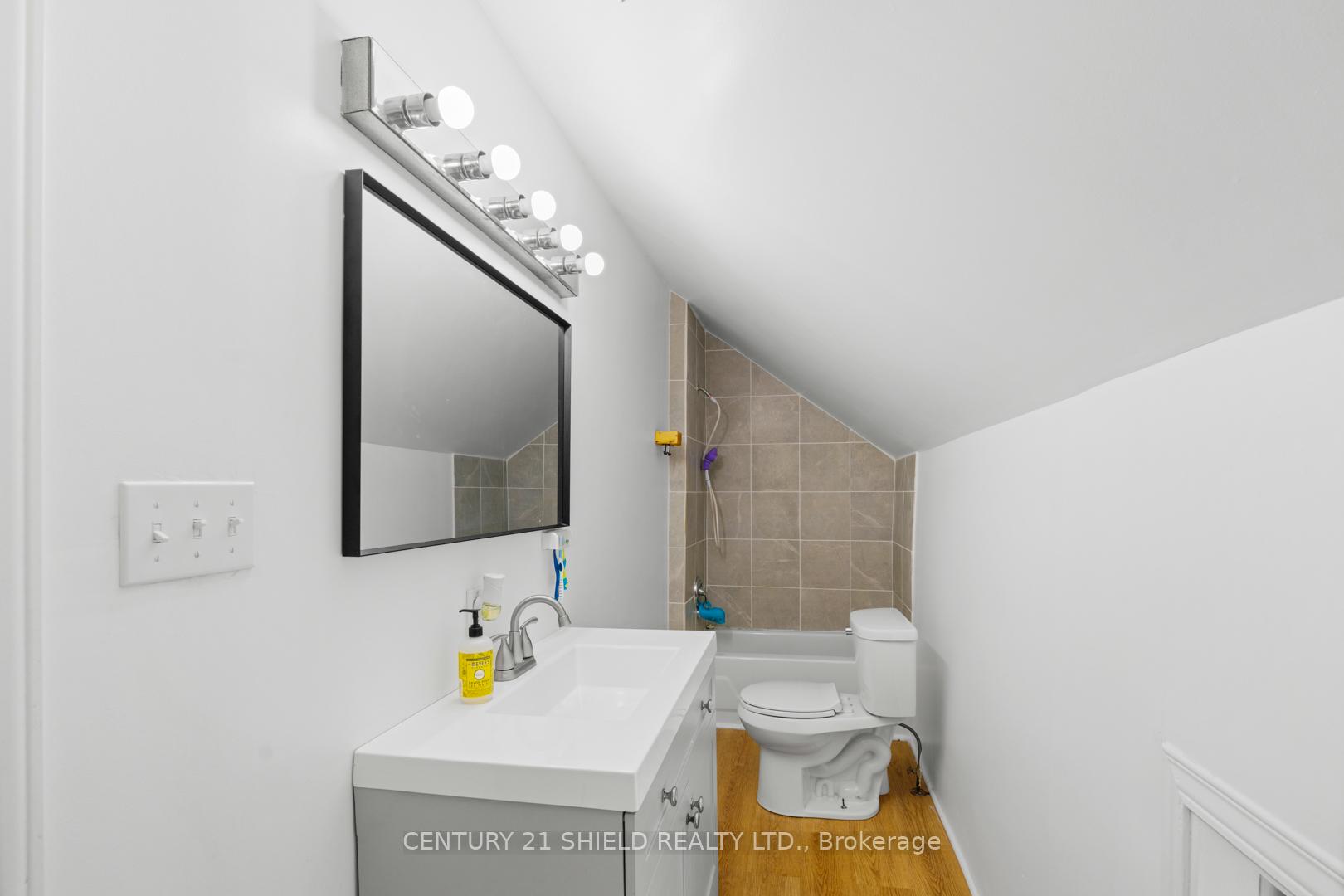 Photo 34 of 415 Water Street E, Cornwall — HOMEH
