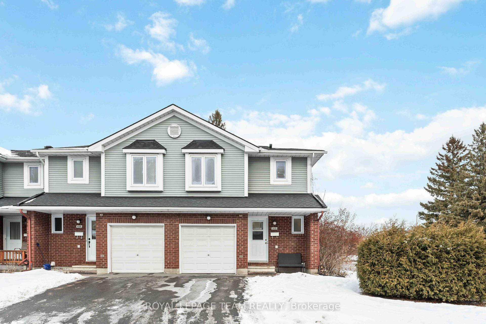 Photo 2 of 500 Valade Crescent, Ottawa, Fallingbrook/Pineridge — HOMEH