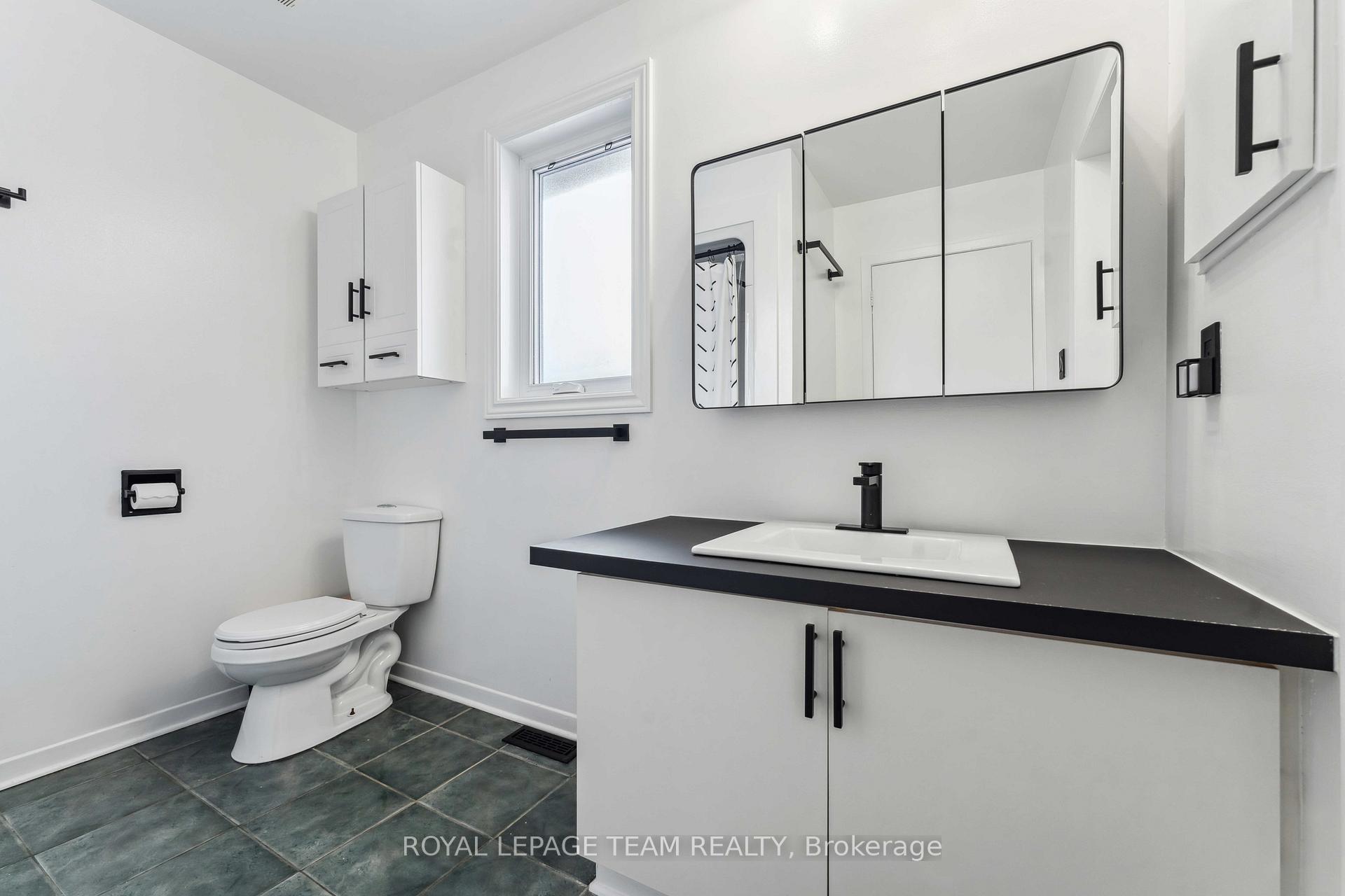 Photo 40 of 500 Valade Crescent, Ottawa, Fallingbrook/Pineridge — HOMEH
