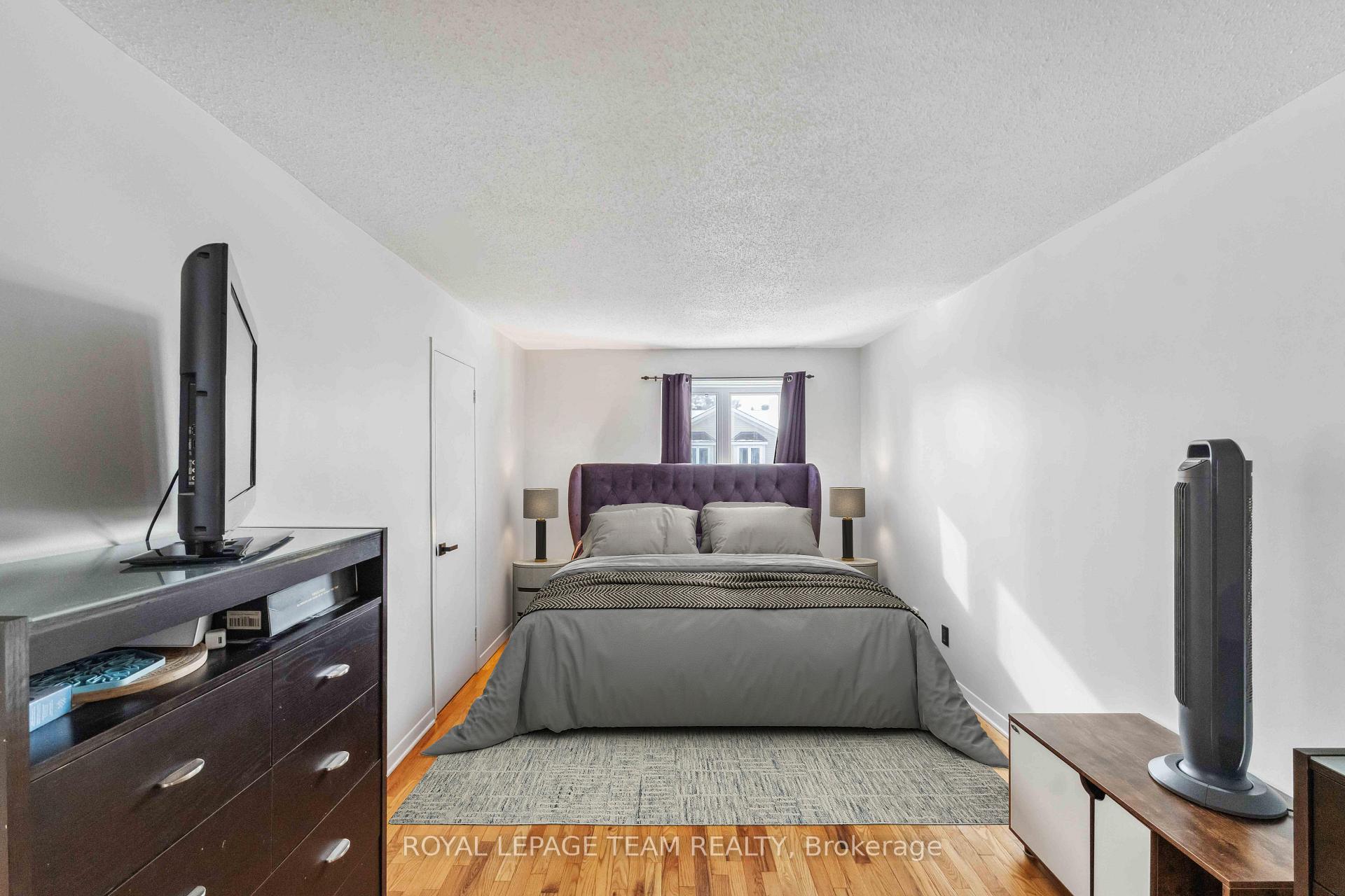 Photo 44 of 500 Valade Crescent, Ottawa, Fallingbrook/Pineridge — HOMEH