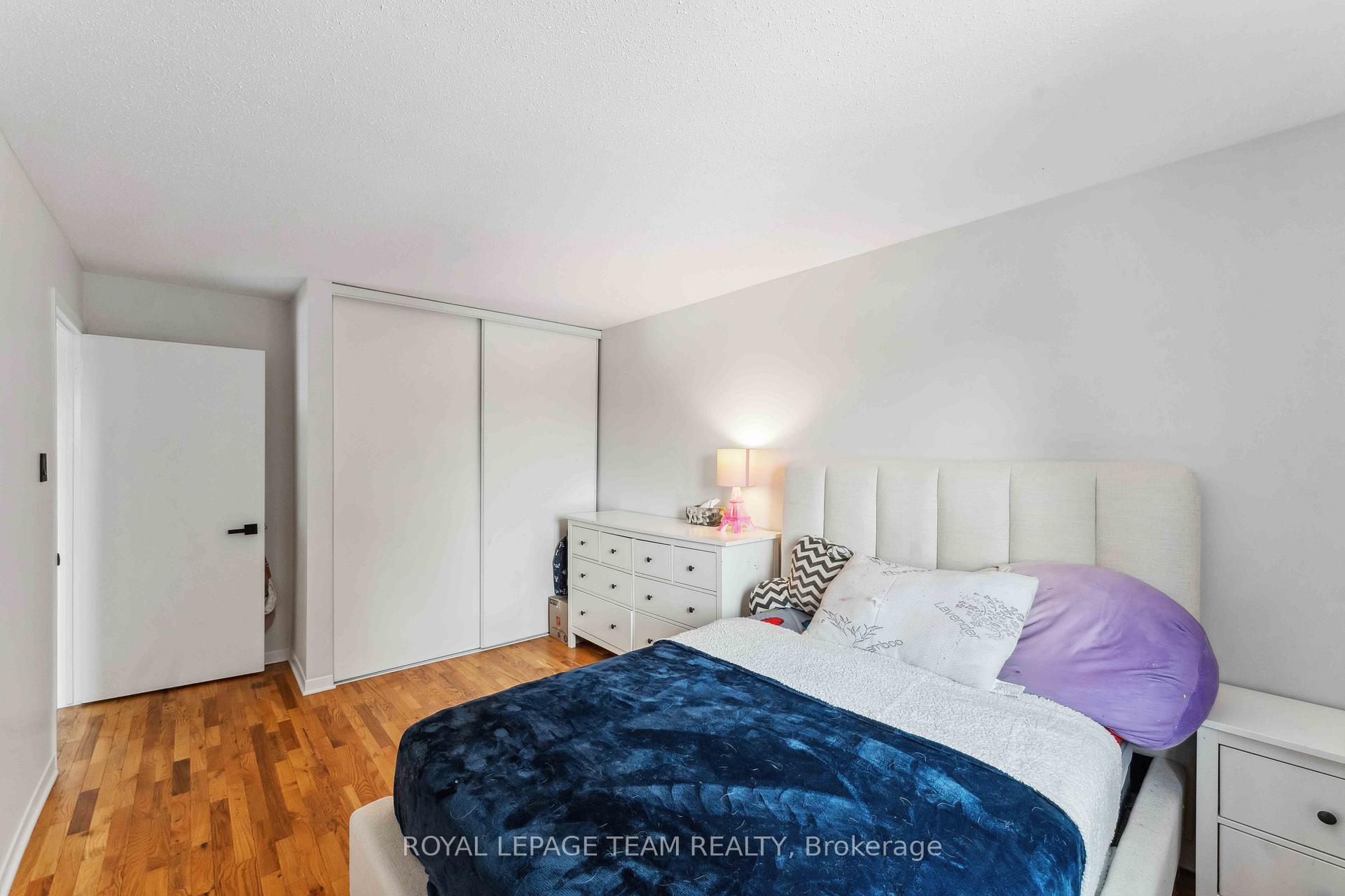 Photo 66 of 500 Valade Crescent, Ottawa, Fallingbrook/Pineridge — HOMEH
