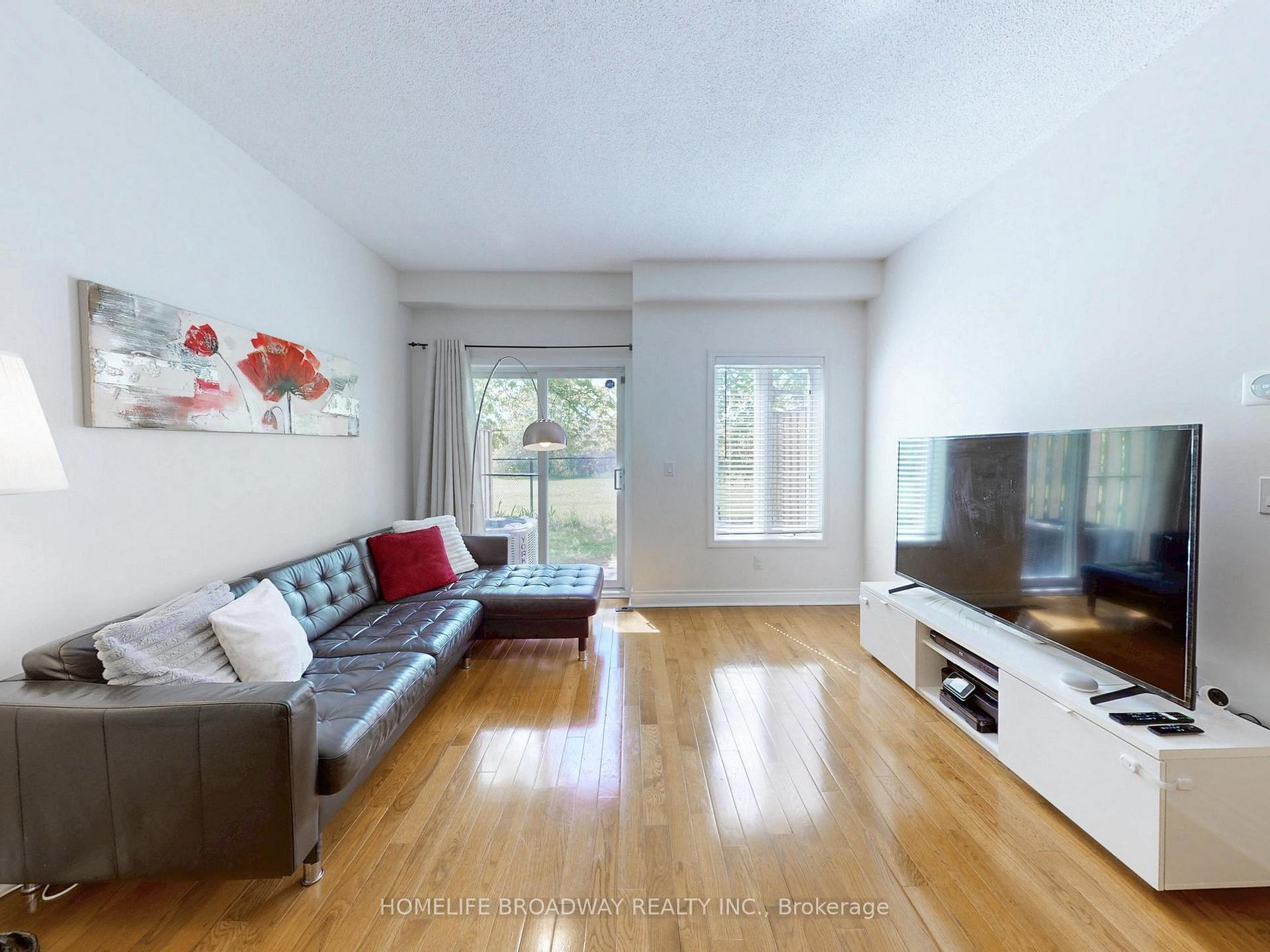 Photo 3 of Unit 3A, 8 St Moritz Way, Markham, Unionville — HOMEH