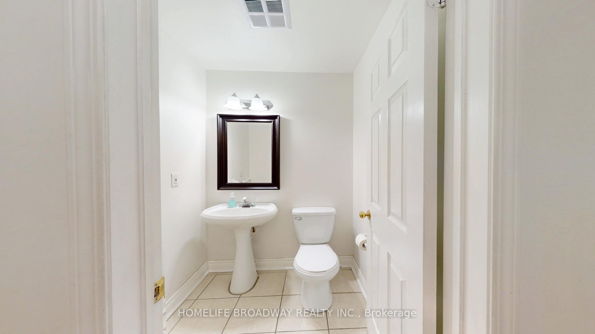 Photo 34 of Unit 3A, 8 St Moritz Way, Markham, Unionville — HOMEH